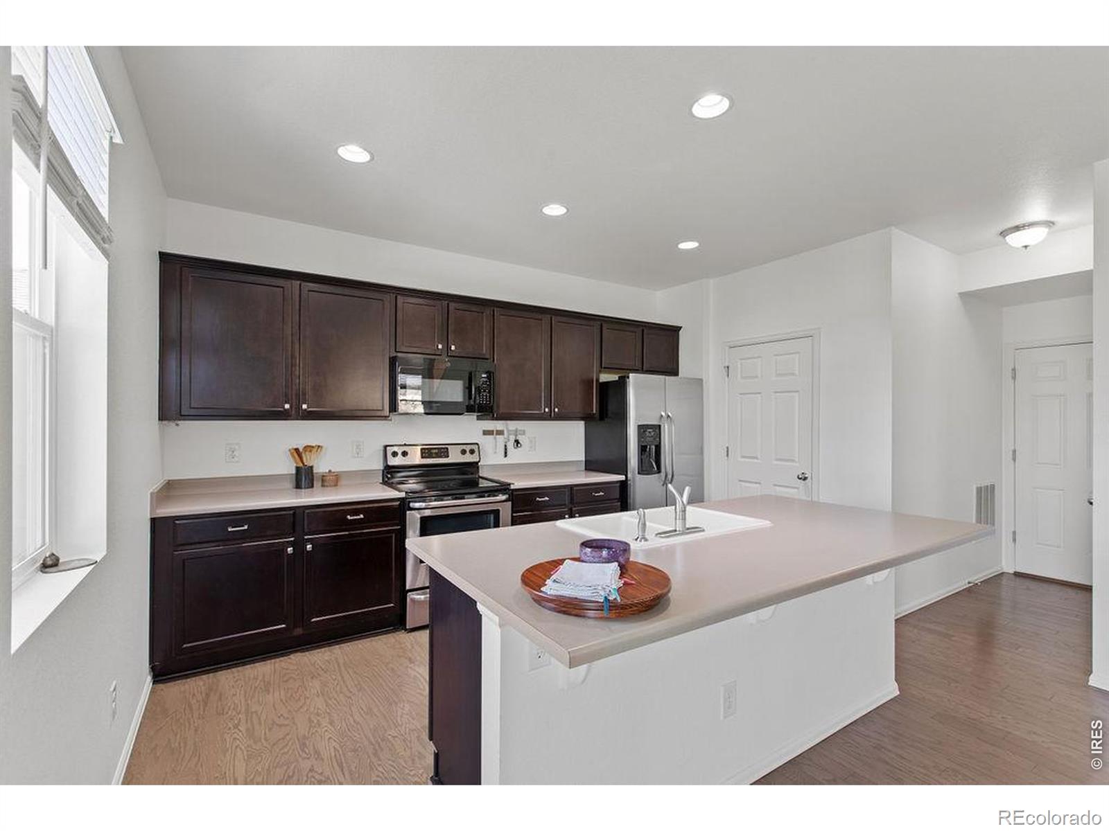 MLS Image #11 for 6792  covenant court,timnath, Colorado