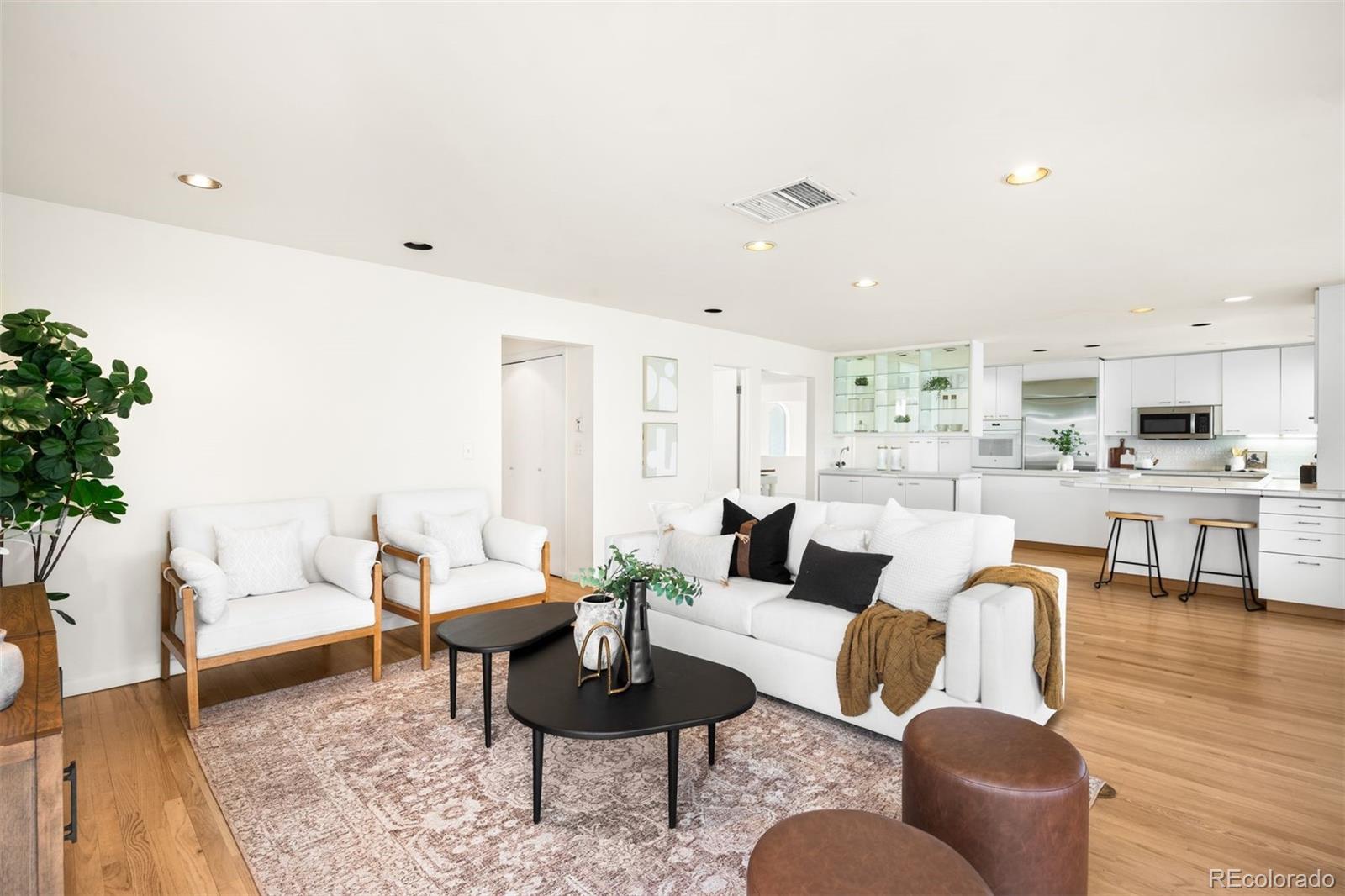 MLS Image #15 for 5691  southmoor lane,englewood, Colorado