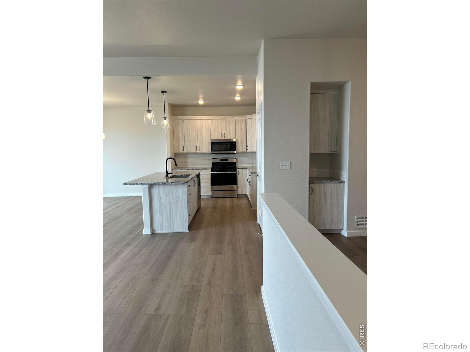 MLS Image #6 for 1156  bitterroot court,johnstown, Colorado