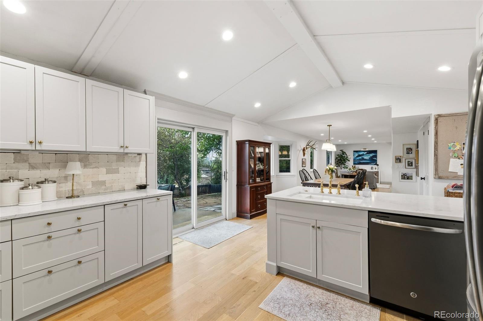 MLS Image #31 for 4179 e peakview circle,centennial, Colorado