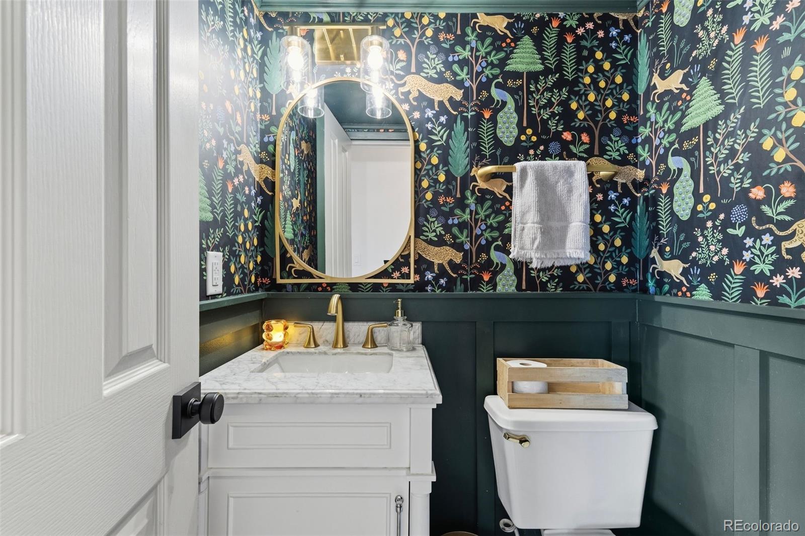 MLS Image #32 for 4179 e peakview circle,centennial, Colorado