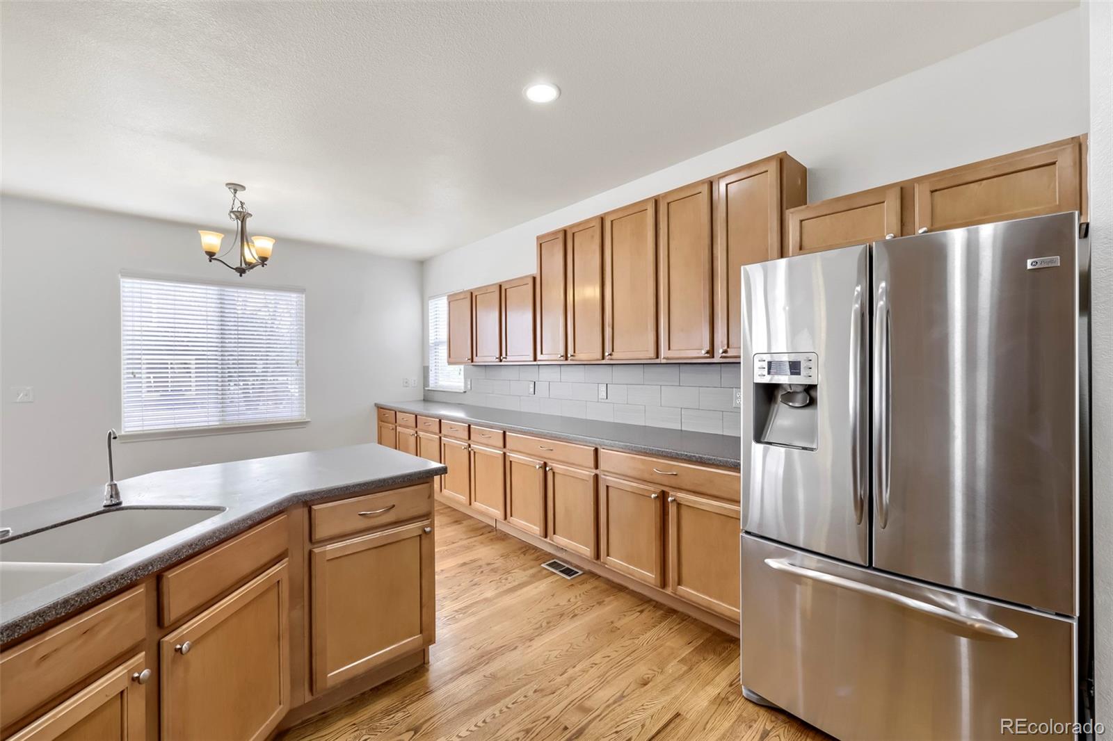 MLS Image #10 for 12204  hannibal street,commerce city, Colorado
