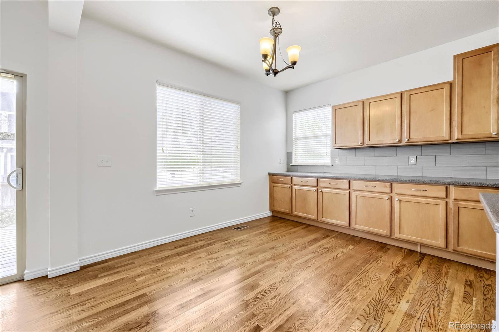MLS Image #11 for 12204  hannibal street,commerce city, Colorado