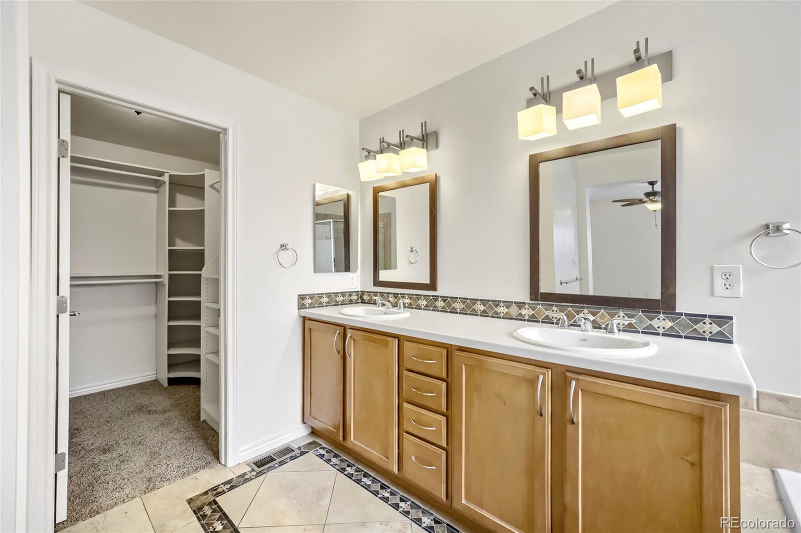 MLS Image #15 for 12204  hannibal street,commerce city, Colorado