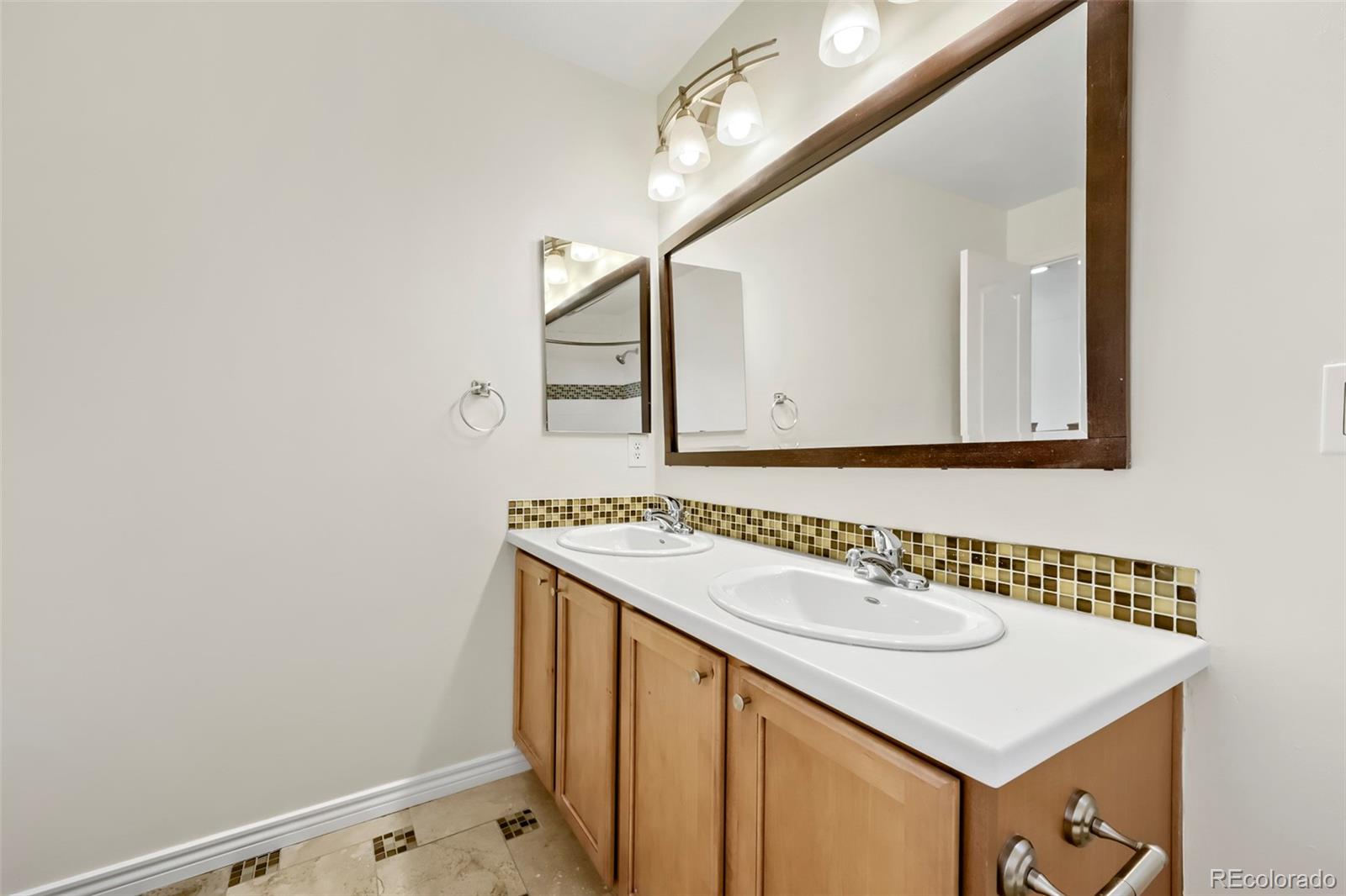 MLS Image #20 for 12204  hannibal street,commerce city, Colorado