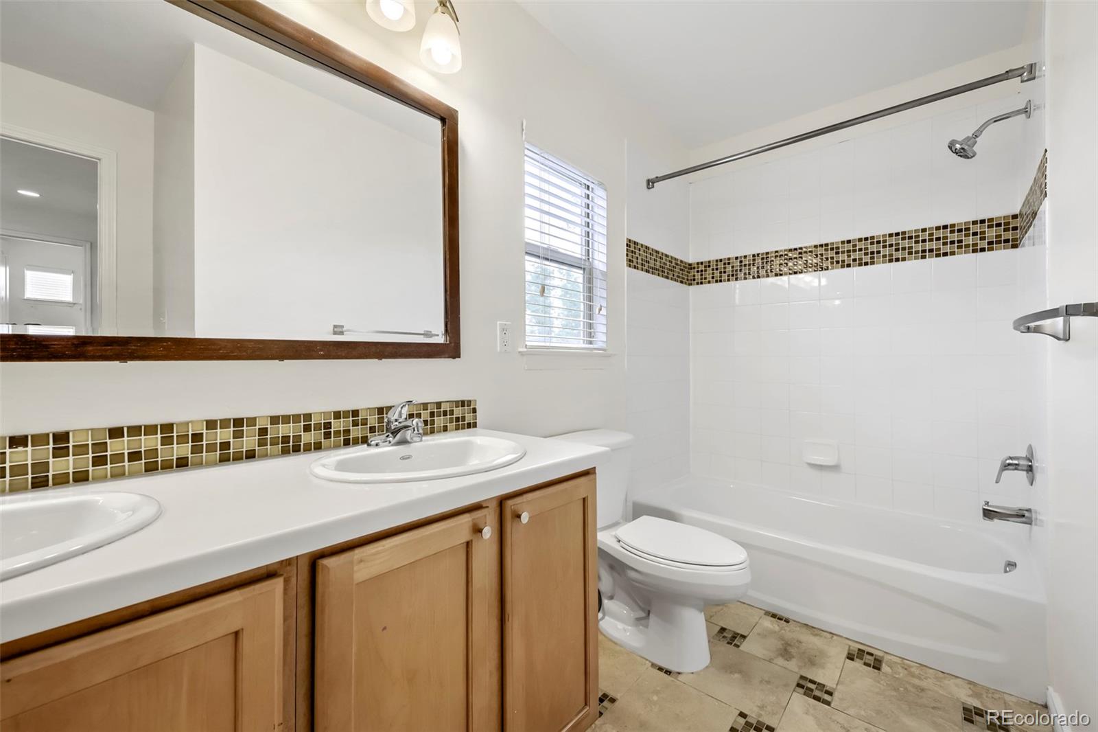 MLS Image #21 for 12204  hannibal street,commerce city, Colorado