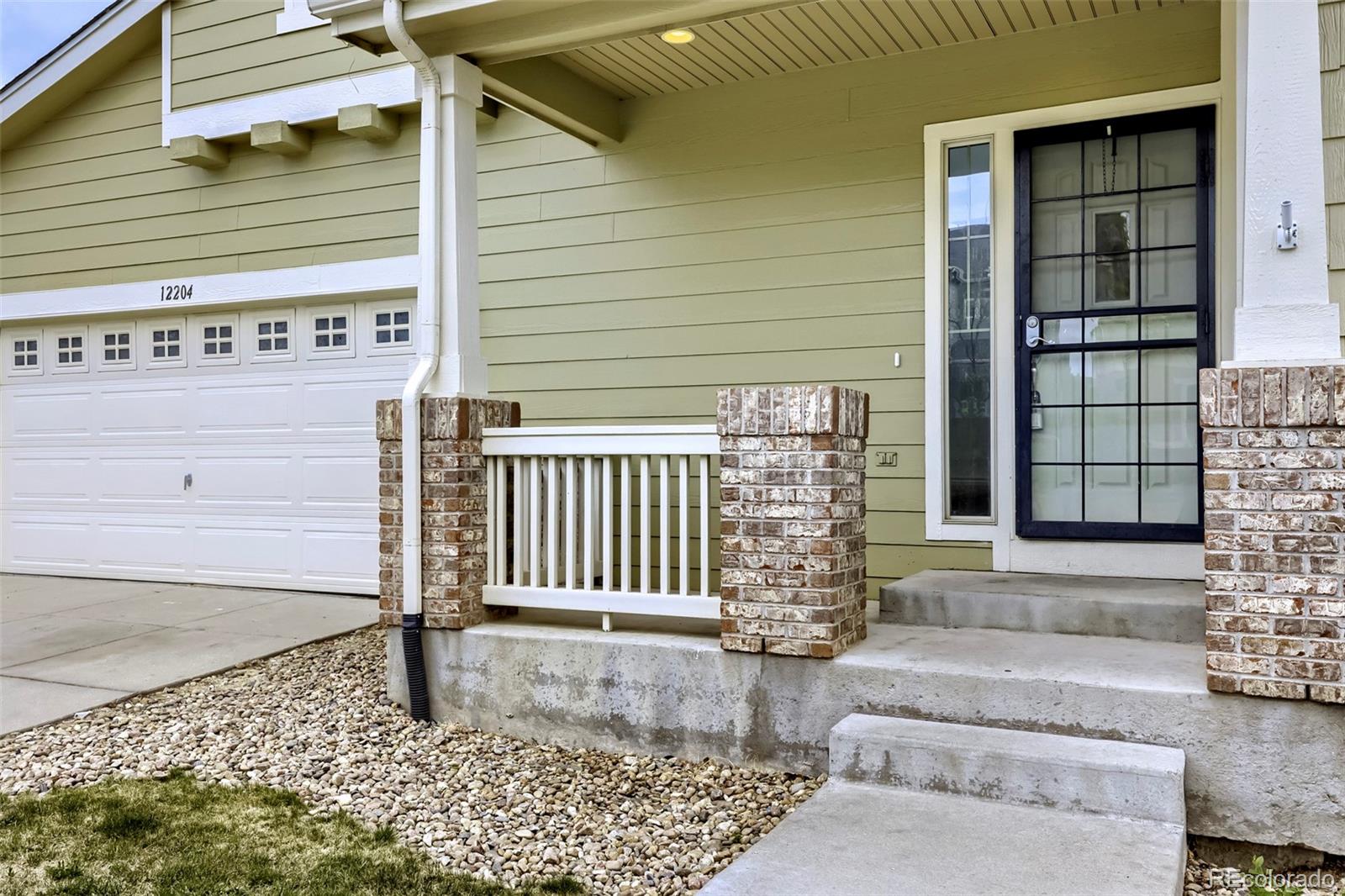 MLS Image #3 for 12204  hannibal street,commerce city, Colorado