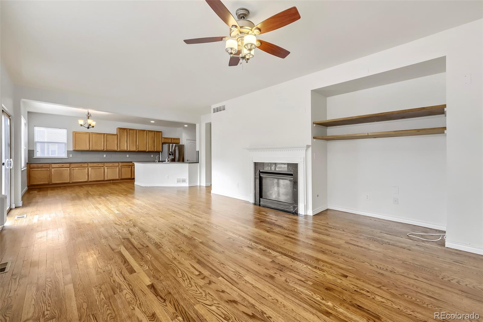 MLS Image #6 for 12204  hannibal street,commerce city, Colorado