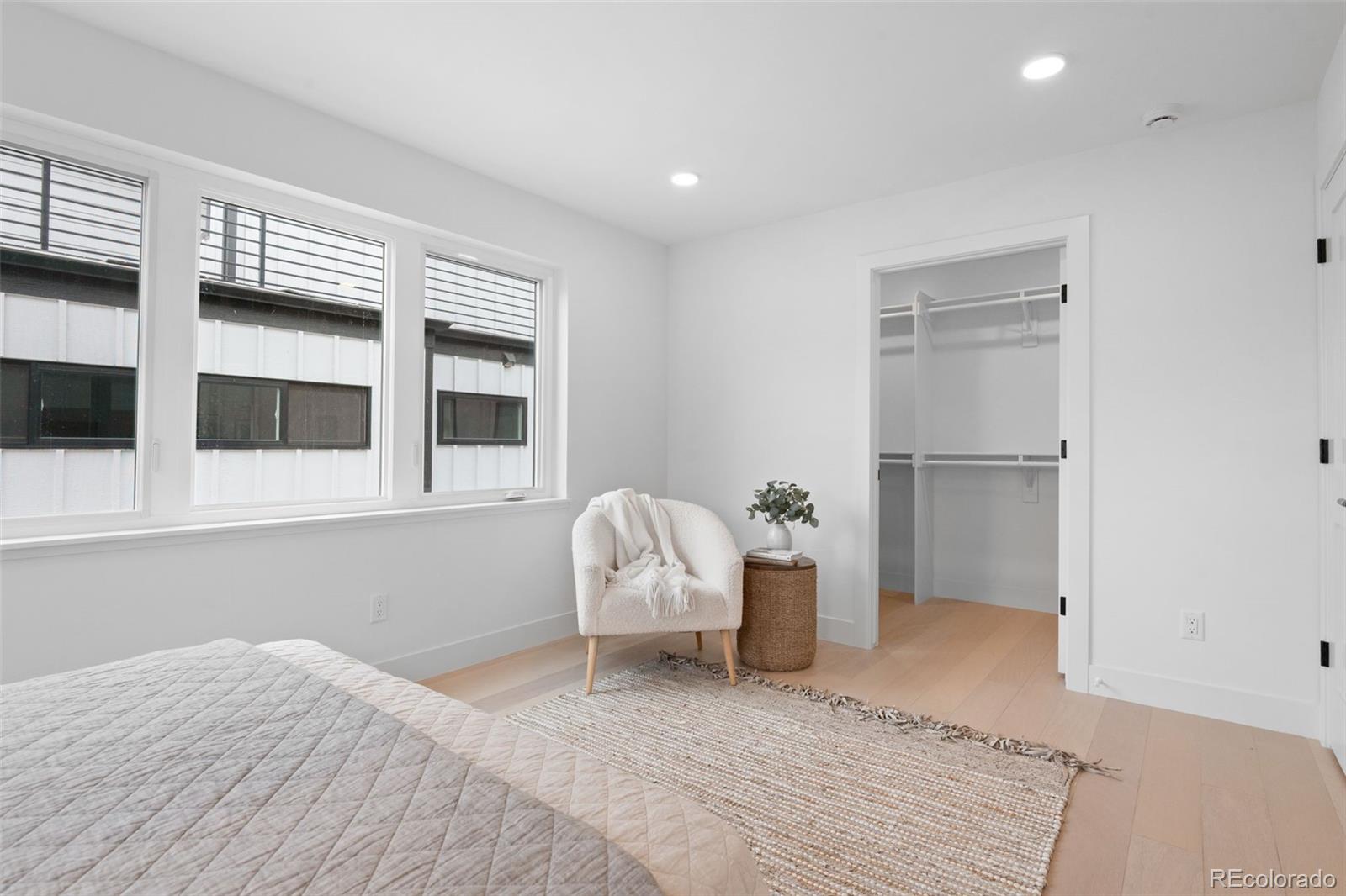 MLS Image #15 for 2137 s sherman street,denver, Colorado