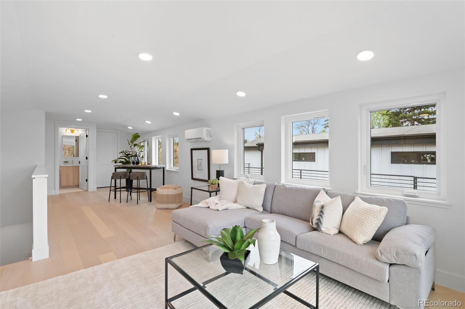 MLS Image #21 for 2137 s sherman street,denver, Colorado