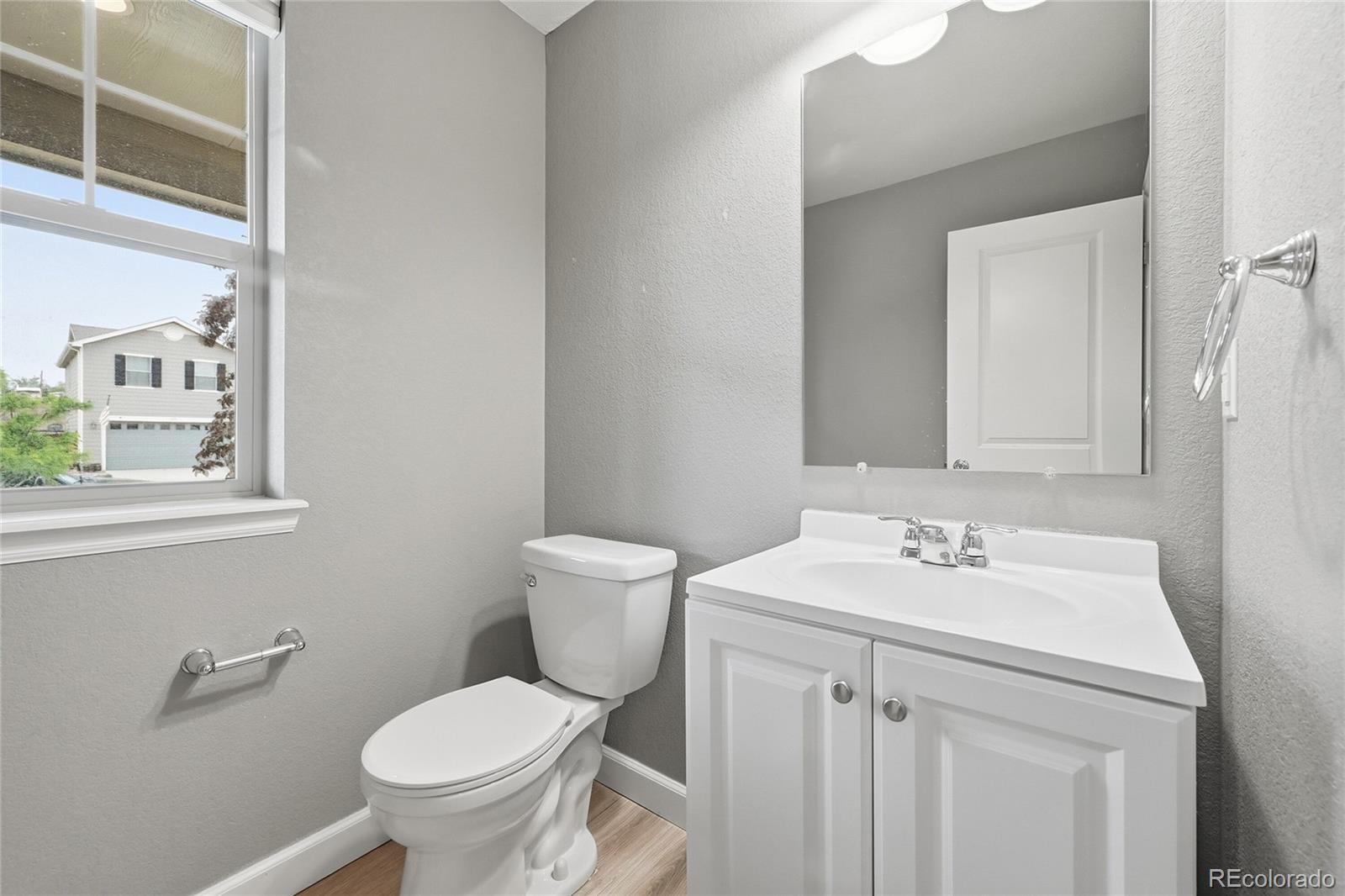 MLS Image #5 for 15032 w 70th avenue,arvada, Colorado