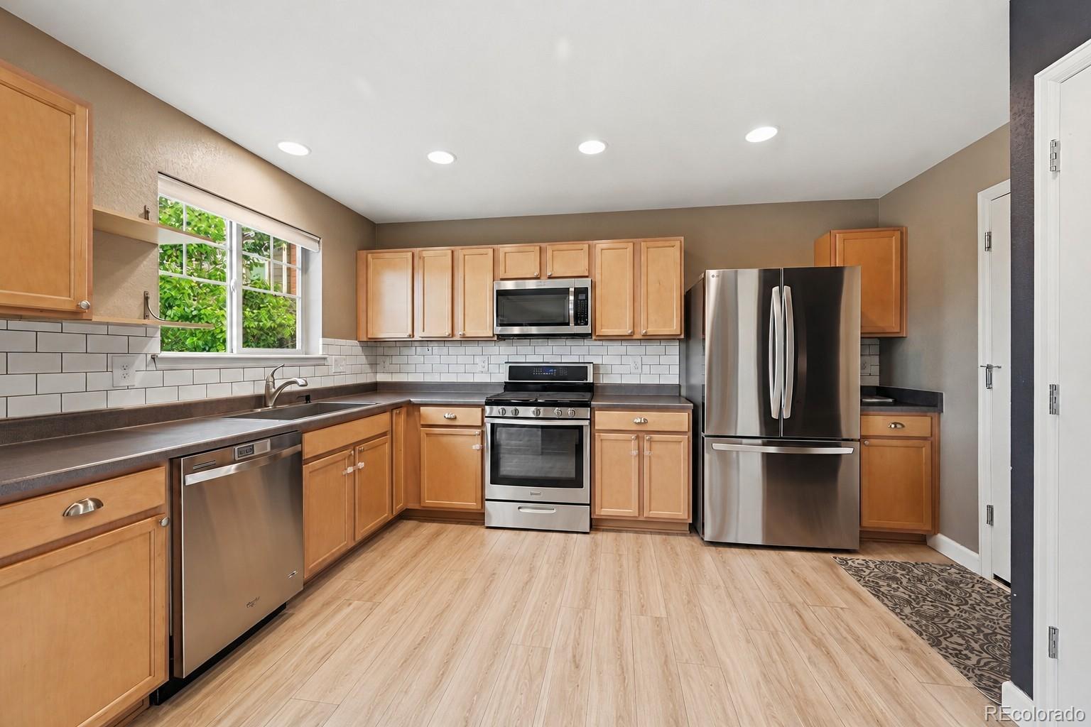 MLS Image #8 for 15032 w 70th avenue,arvada, Colorado