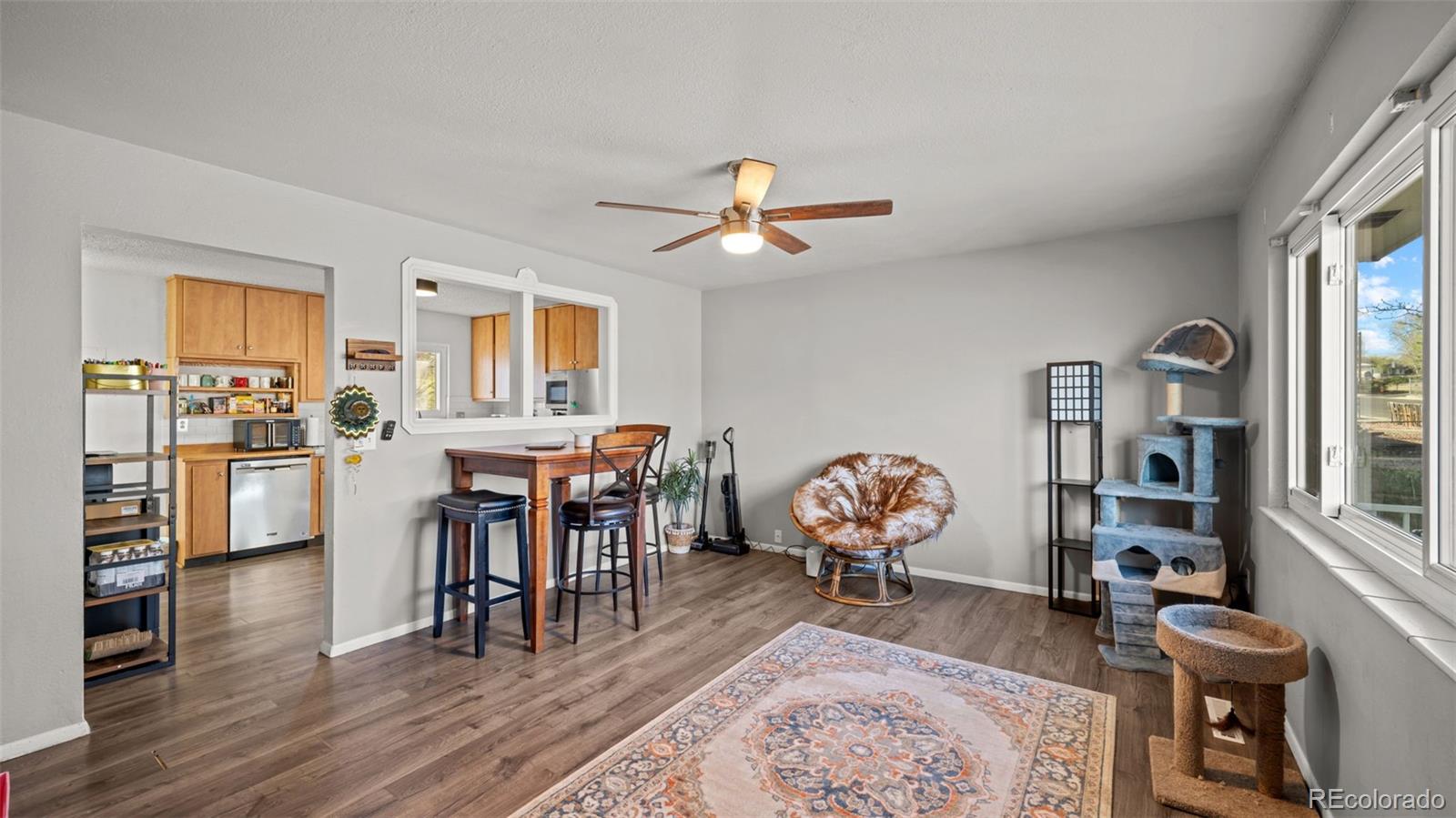 MLS Image #3 for 946  hutchinson drive,colorado springs, Colorado