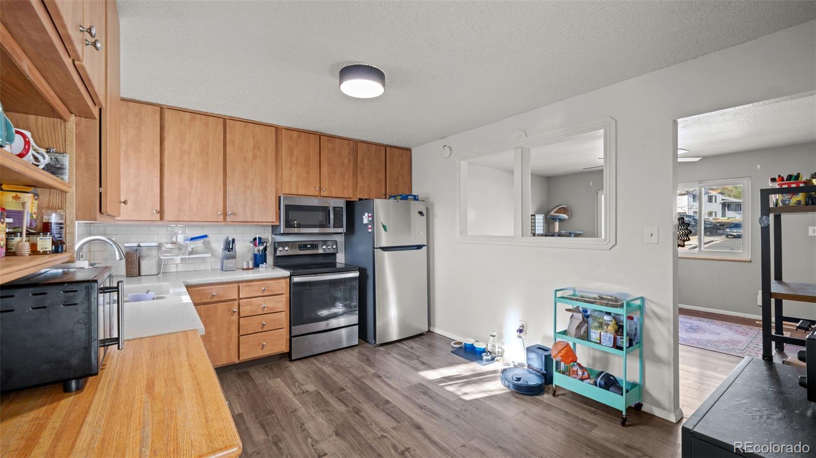 MLS Image #6 for 946  hutchinson drive,colorado springs, Colorado