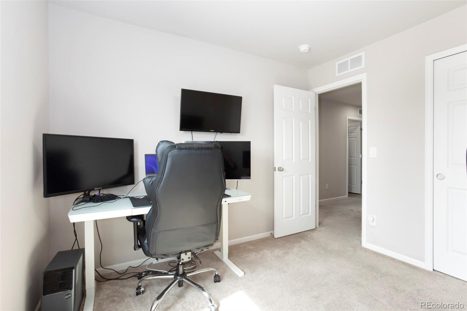 MLS Image #12 for 15803 e warner drive,denver, Colorado