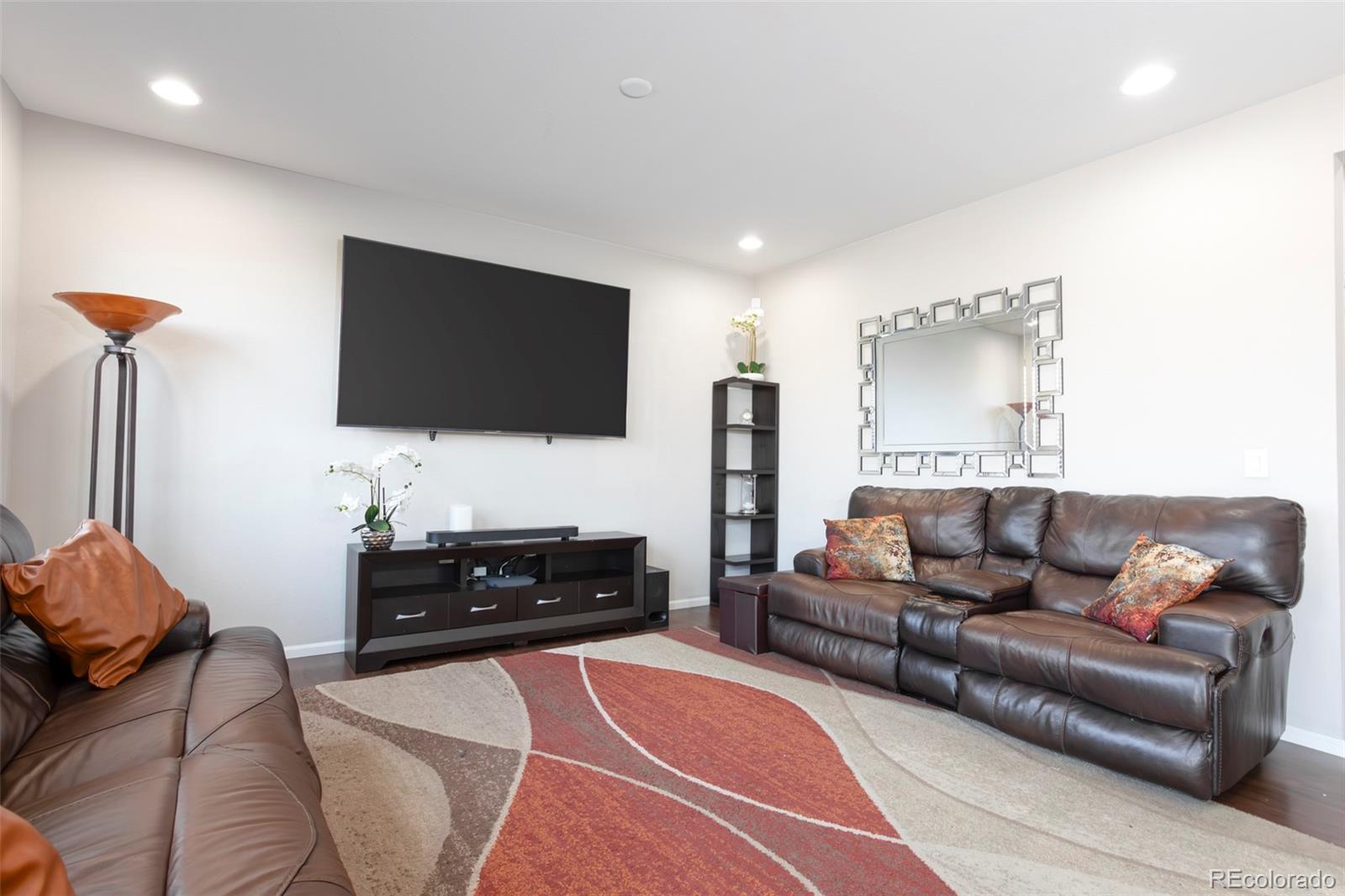 MLS Image #7 for 15803 e warner drive,denver, Colorado