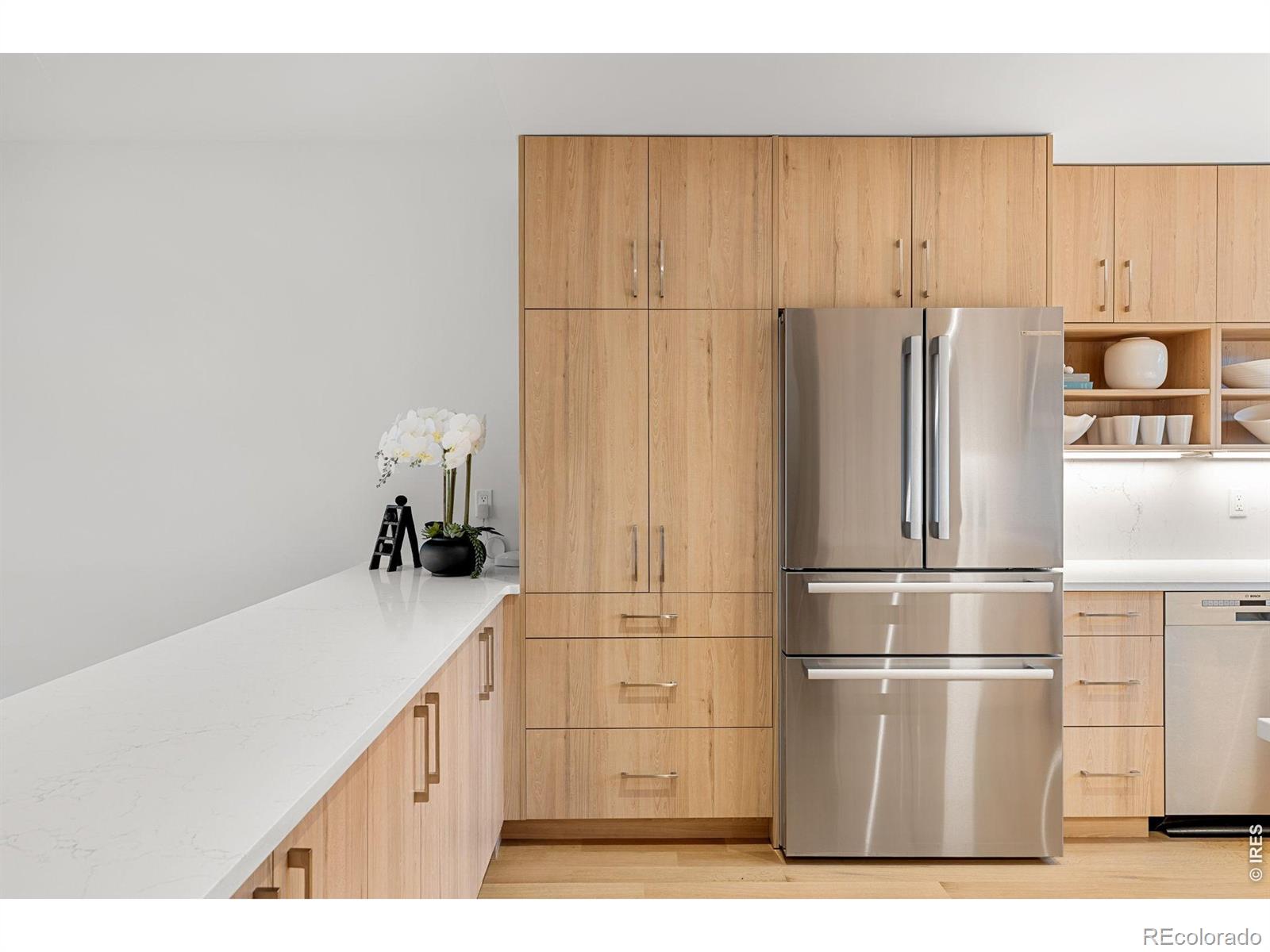 MLS Image #15 for 2120  folsom street,boulder, Colorado
