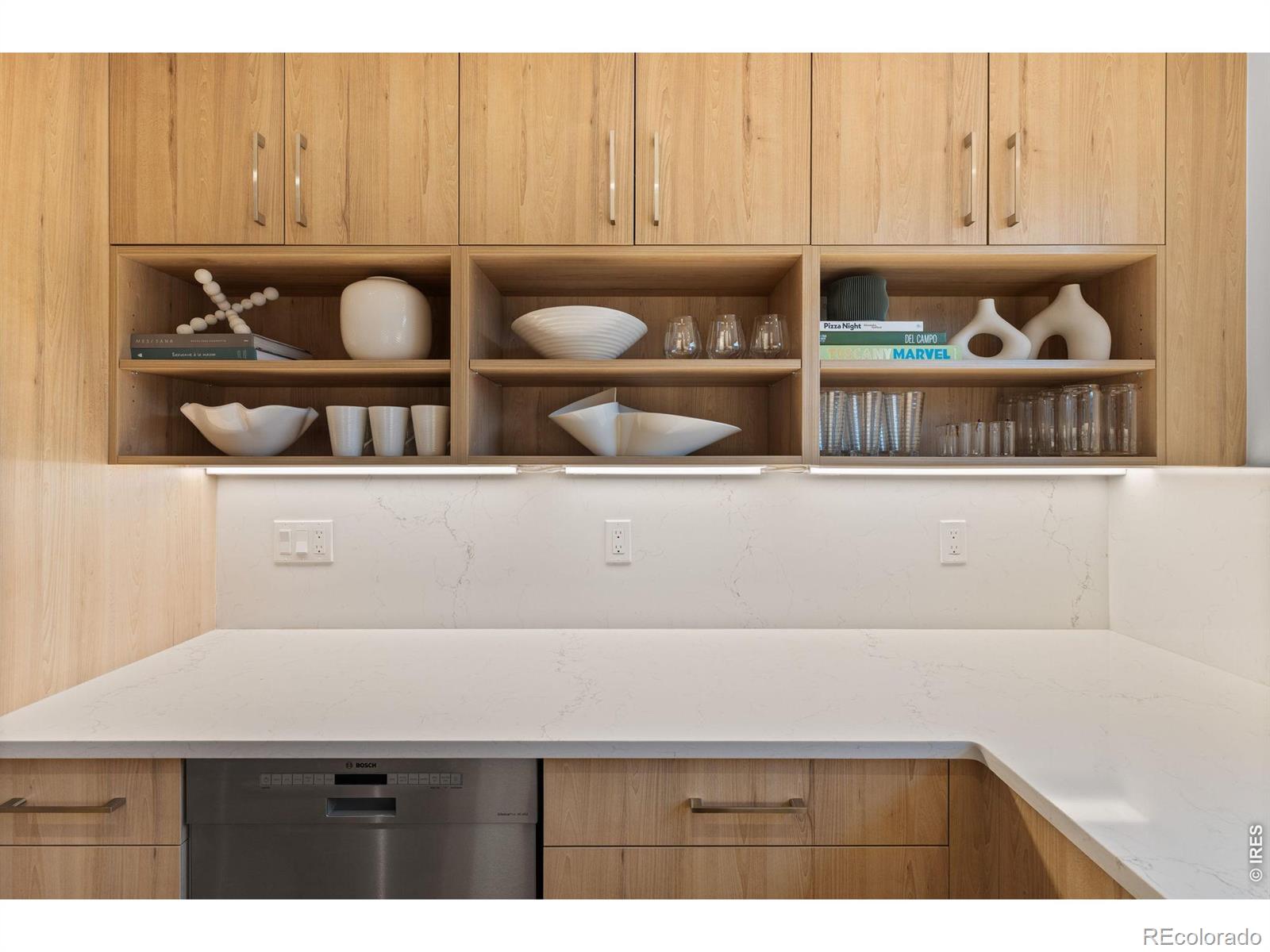 MLS Image #16 for 2120  folsom street,boulder, Colorado