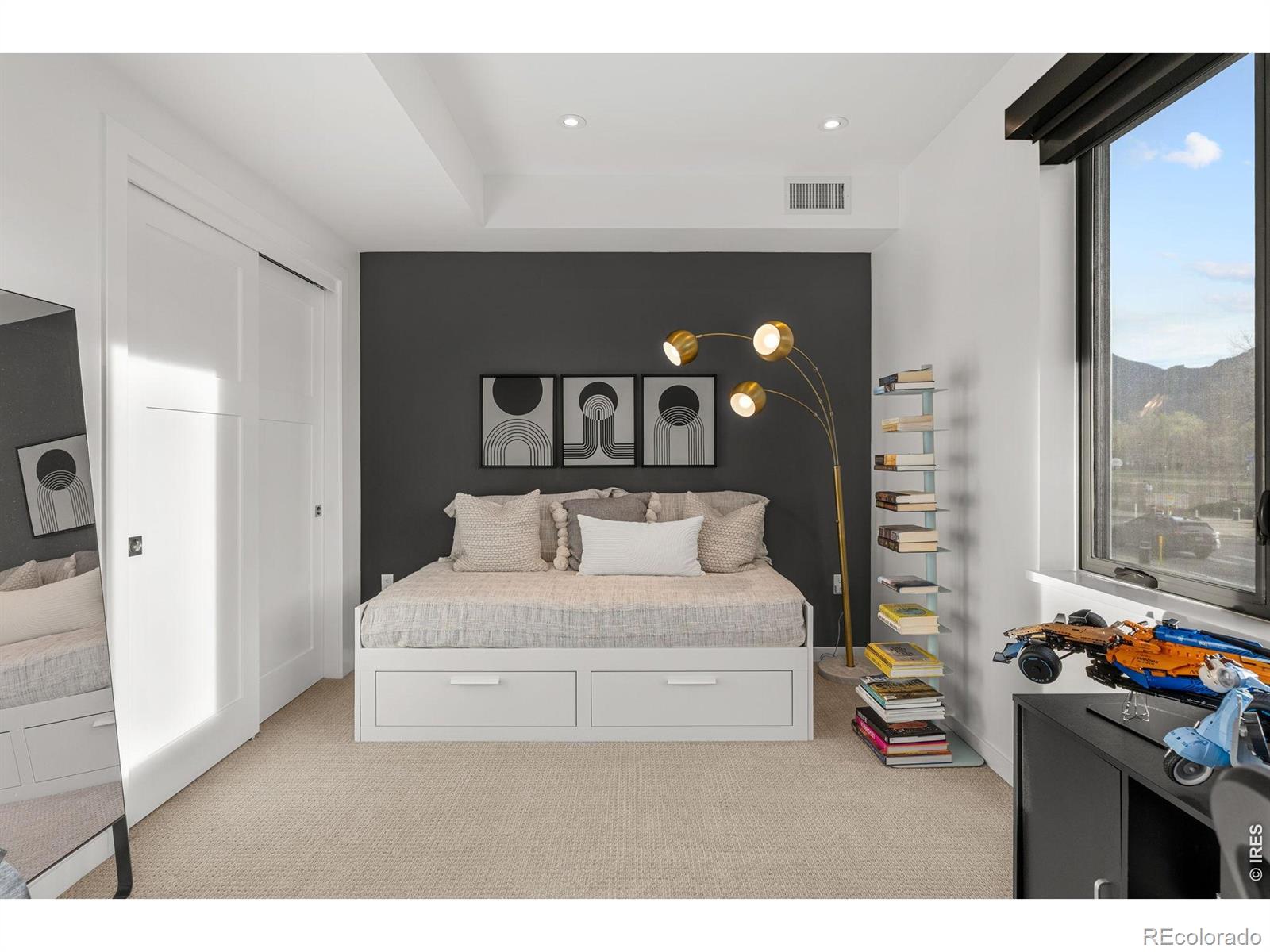 MLS Image #32 for 2120  folsom street,boulder, Colorado