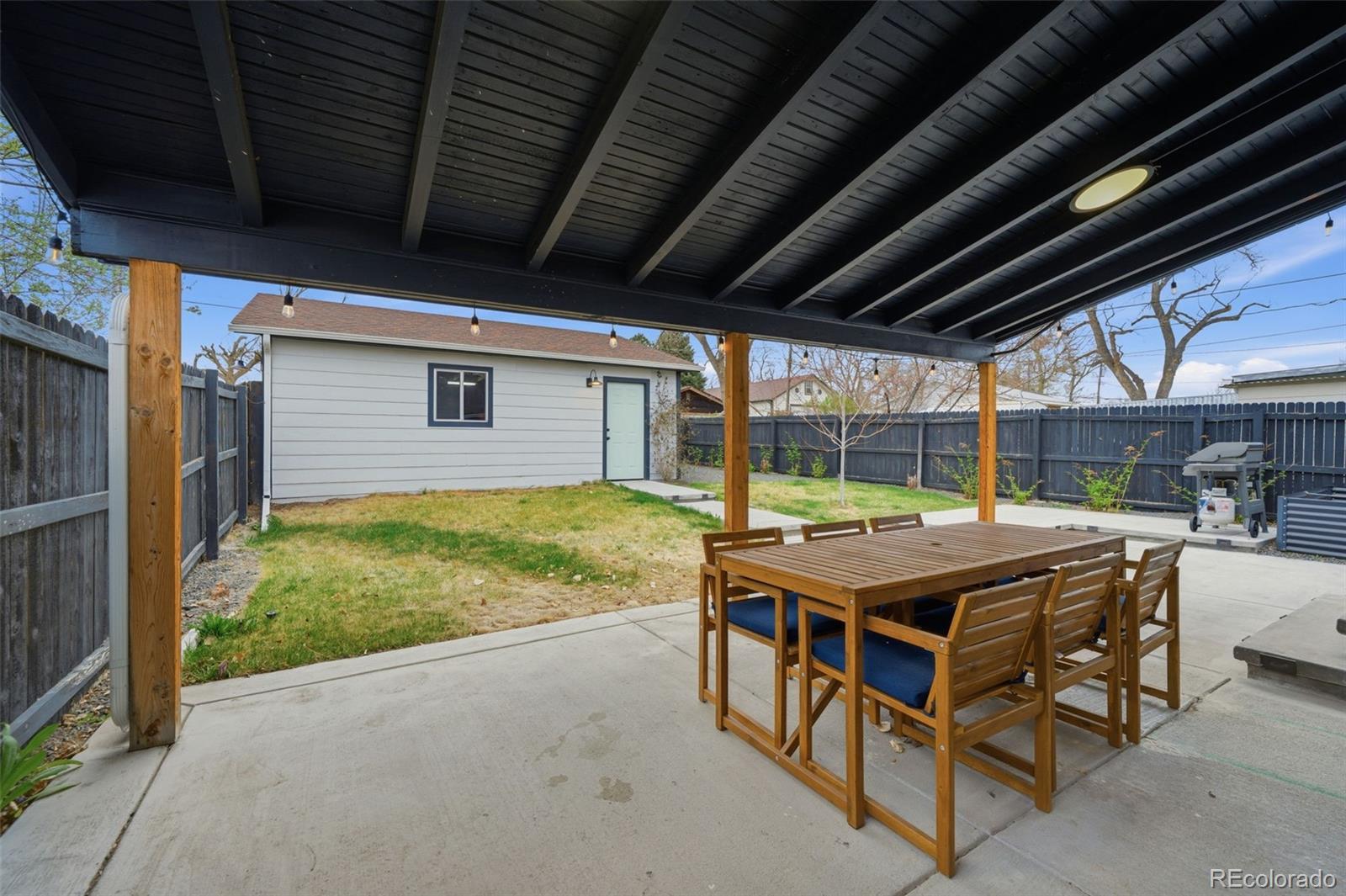 MLS Image #28 for 4702 s lincoln street,englewood, Colorado