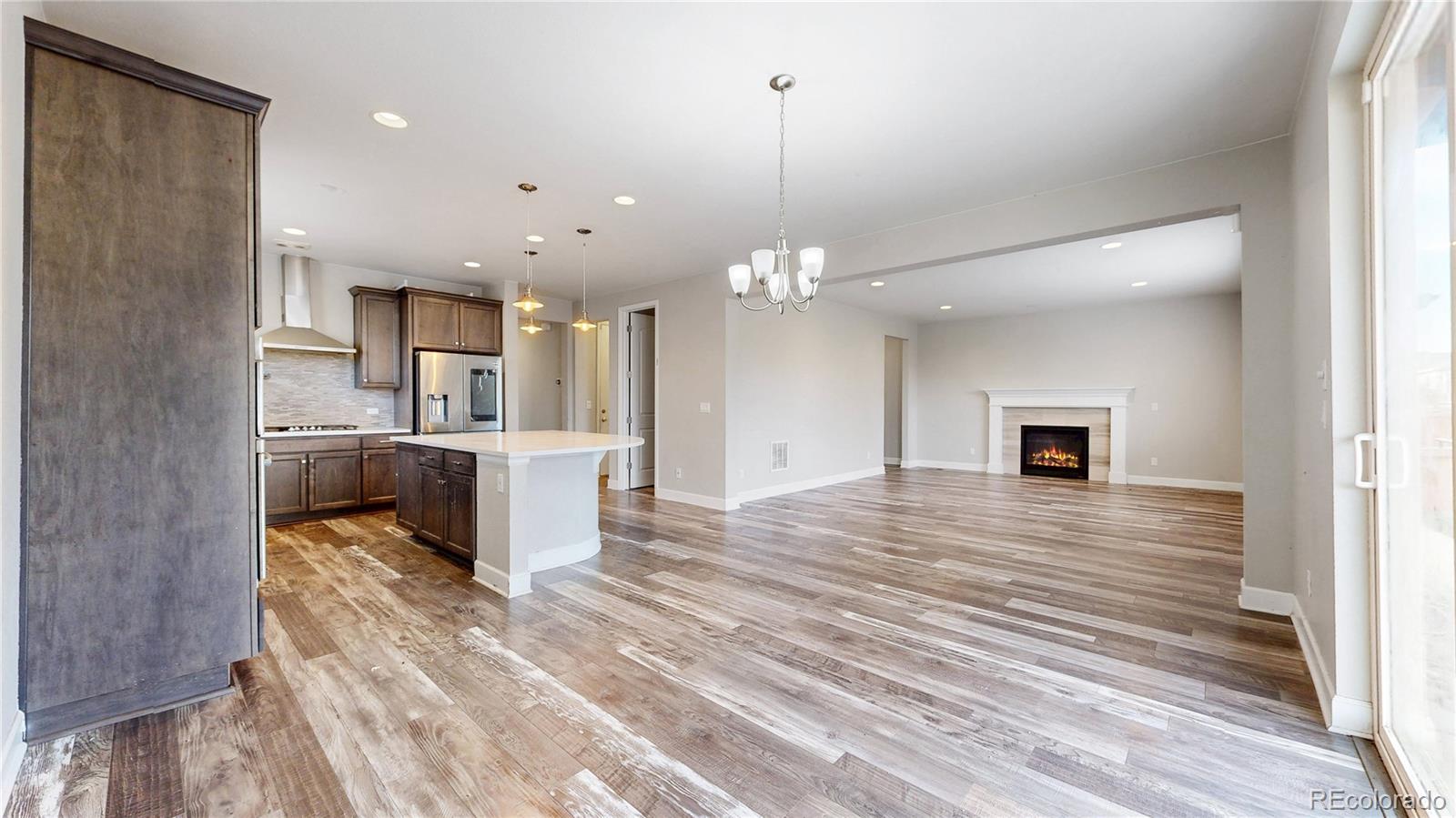 MLS Image #5 for 11125  quintero court,commerce city, Colorado