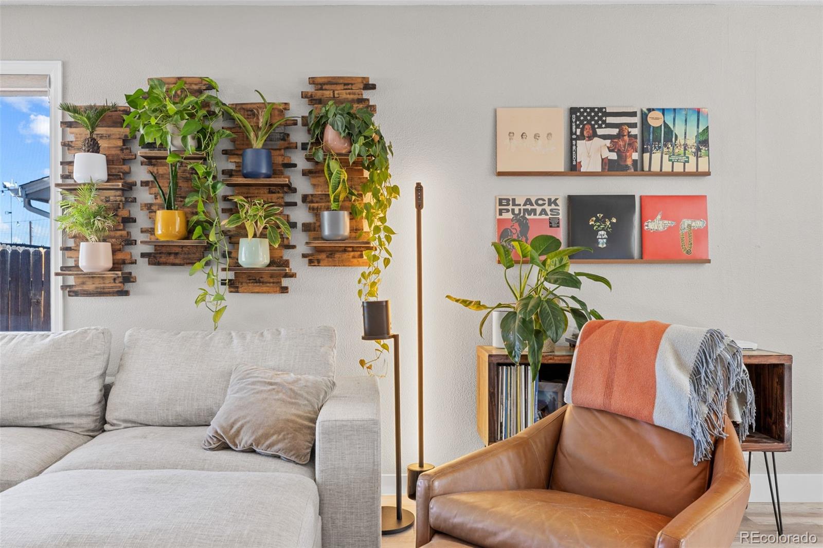 MLS Image #12 for 1460 w alaska place,denver, Colorado