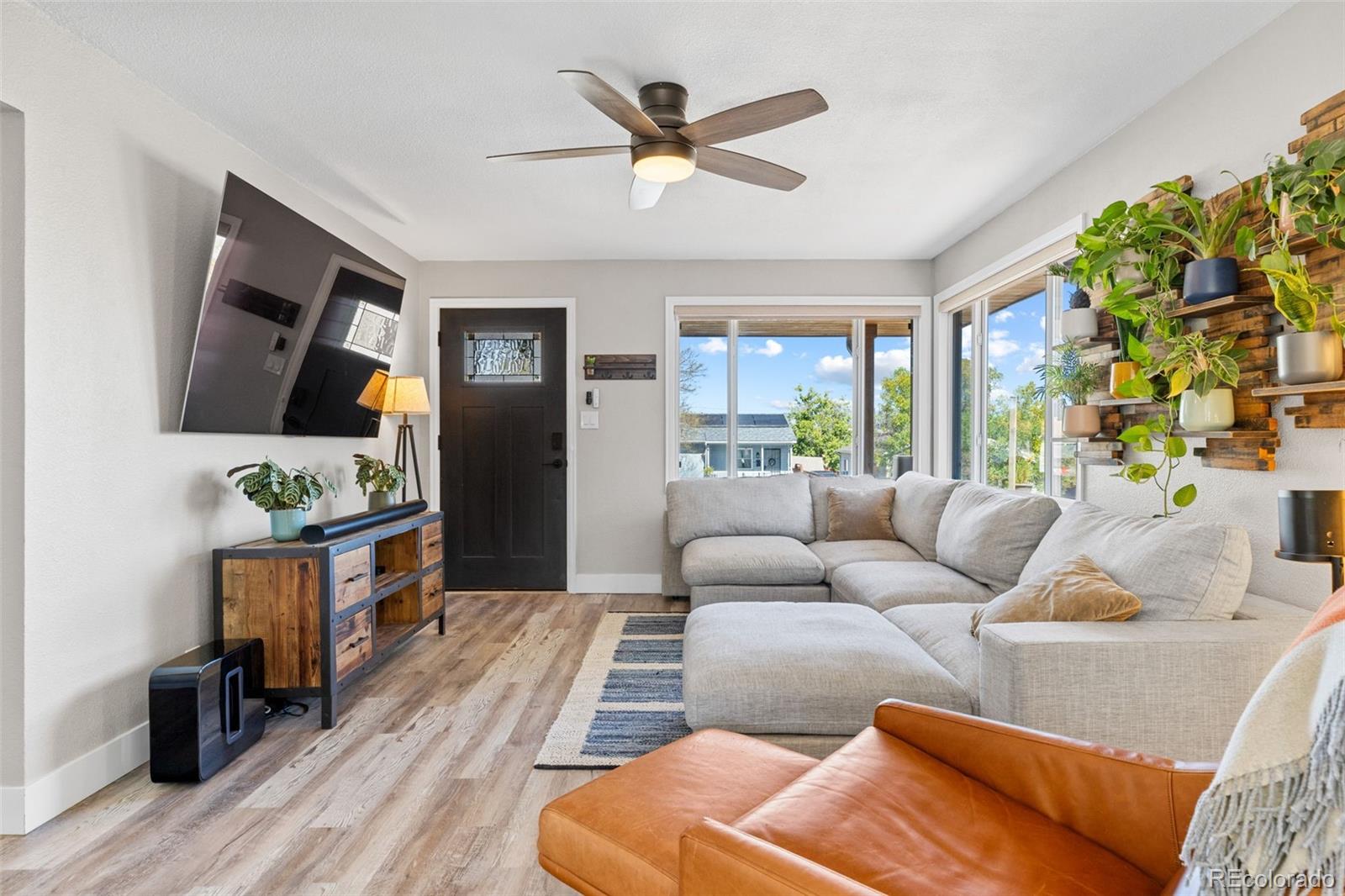 MLS Image #9 for 1460 w alaska place,denver, Colorado