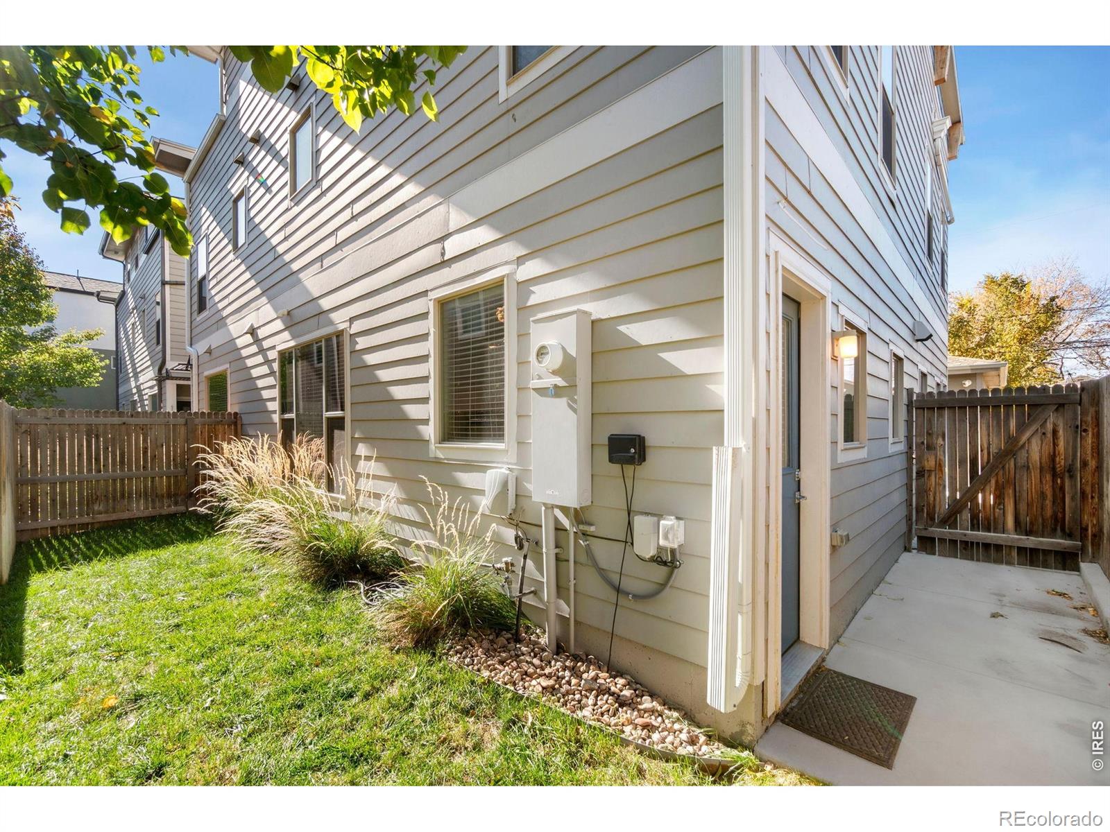 MLS Image #14 for 1435  irving street,denver, Colorado