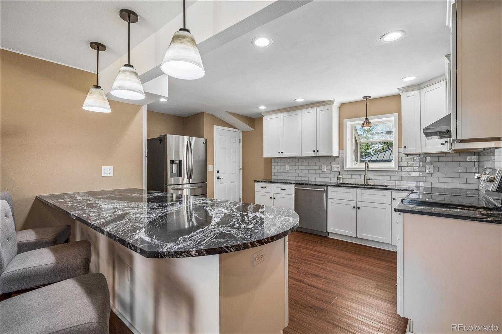 MLS Image #4 for 6230 w fairview avenue,littleton, Colorado
