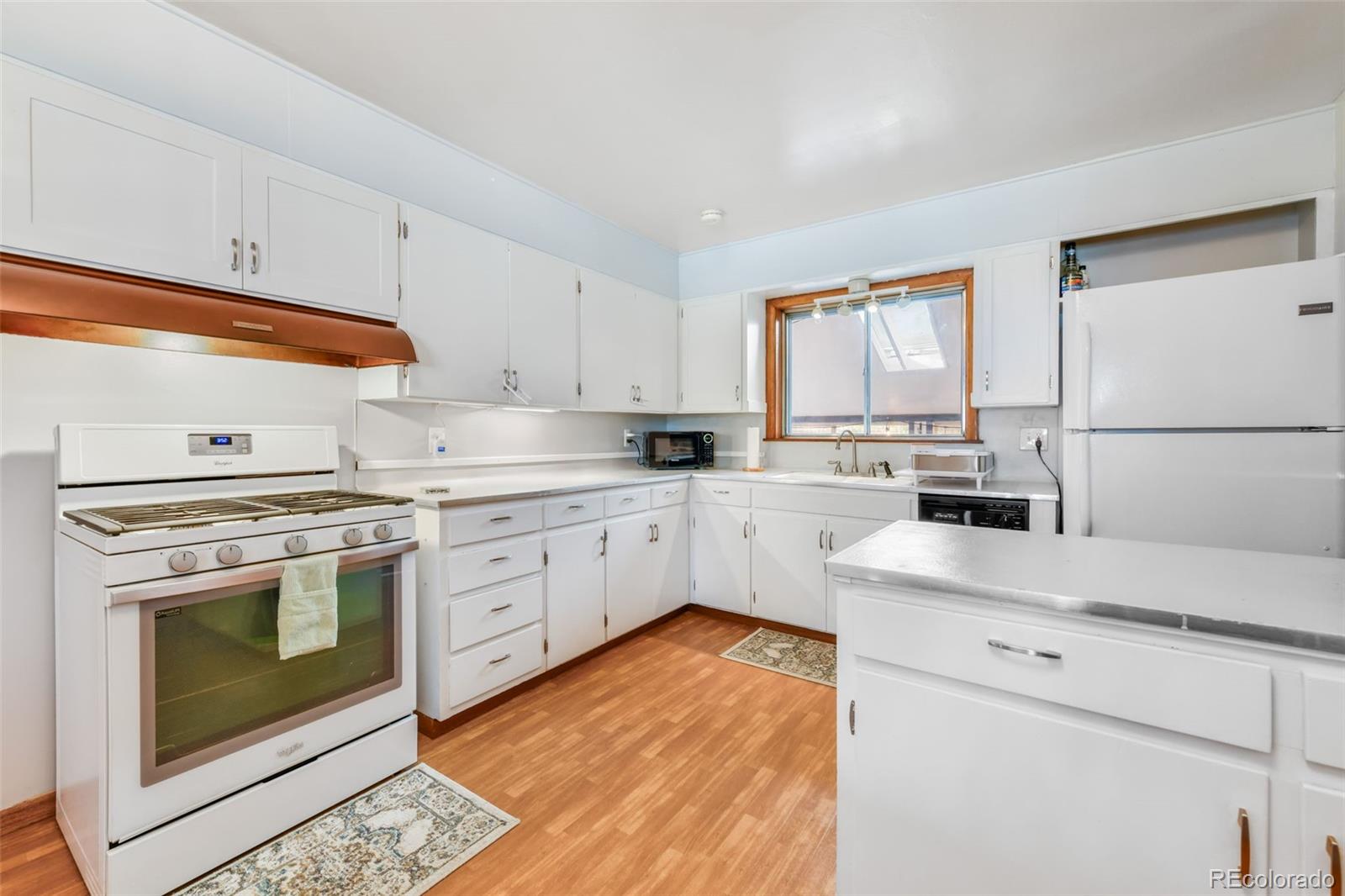 MLS Image #9 for 1802  yuma street,colorado springs, Colorado