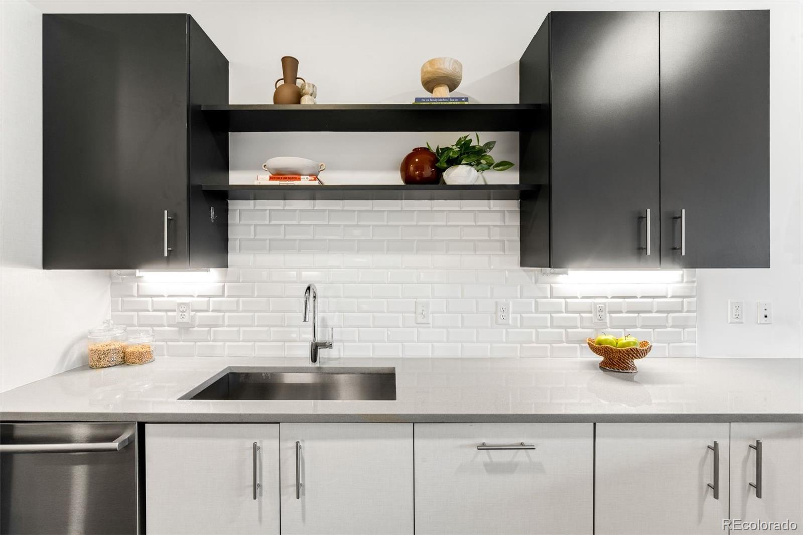 MLS Image #5 for 2525  arapahoe street,denver, Colorado