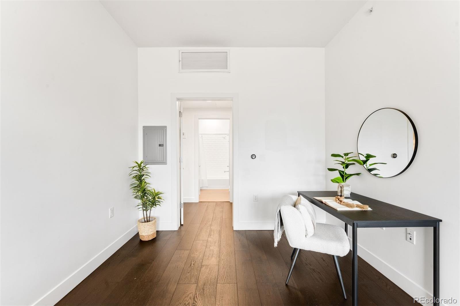 MLS Image #9 for 2525  arapahoe street,denver, Colorado