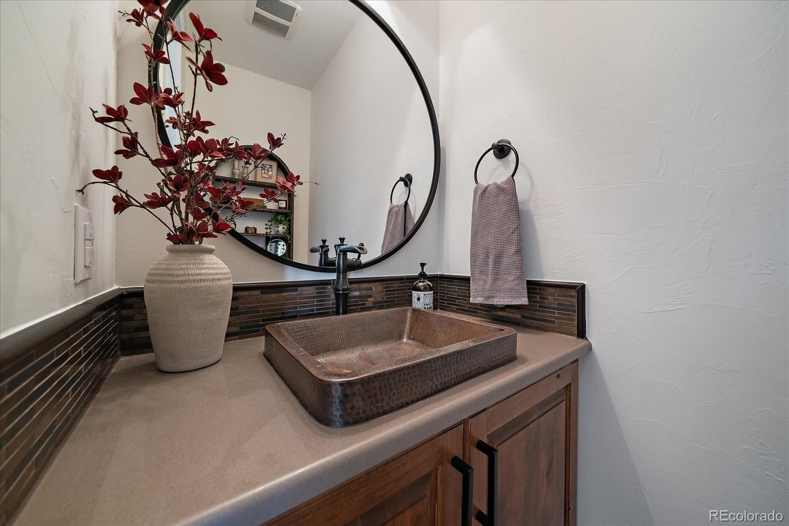 MLS Image #28 for 5771  last pointe drive,windsor, Colorado