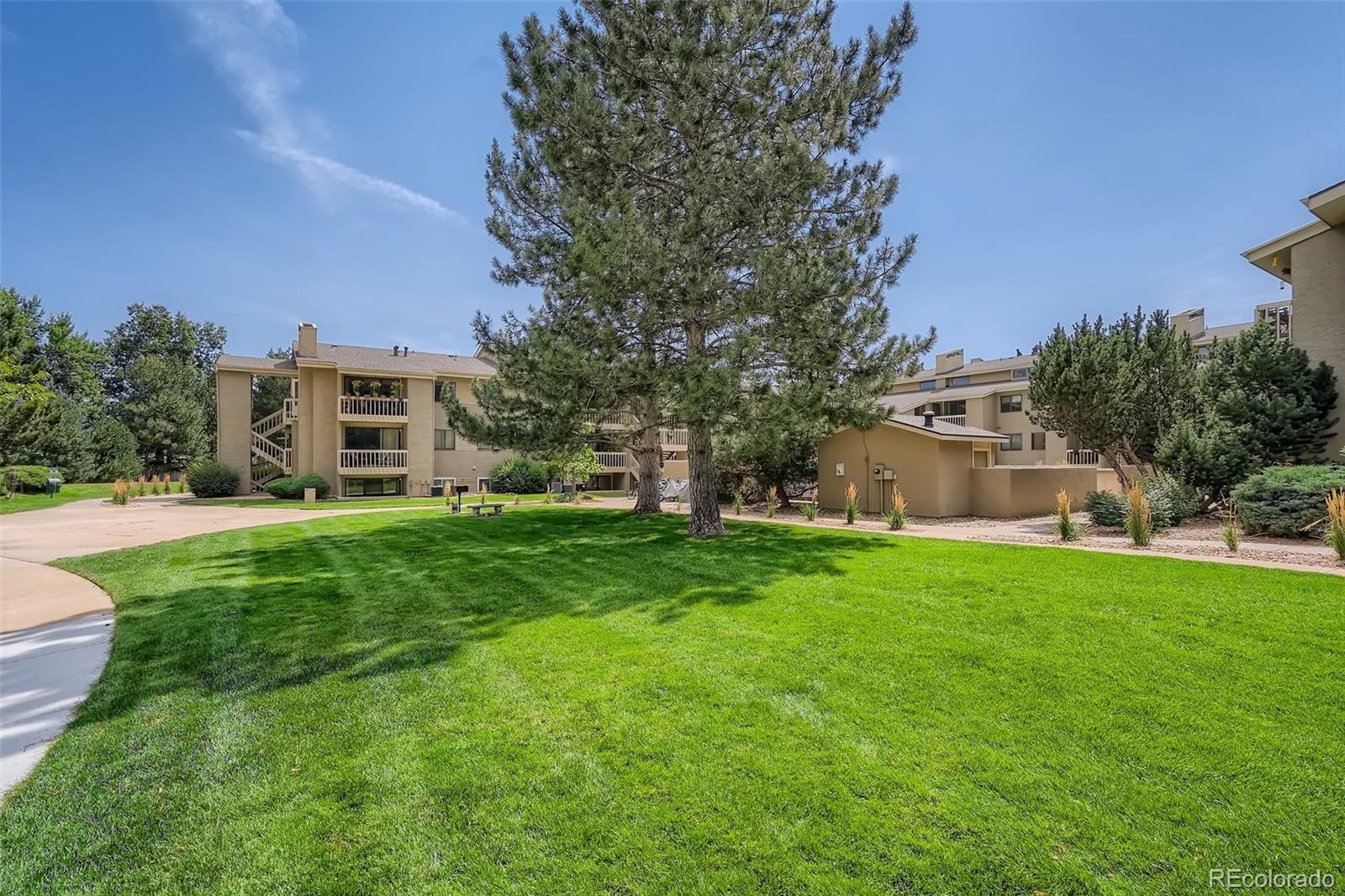 MLS Image #30 for 40 s boulder circle,boulder, Colorado