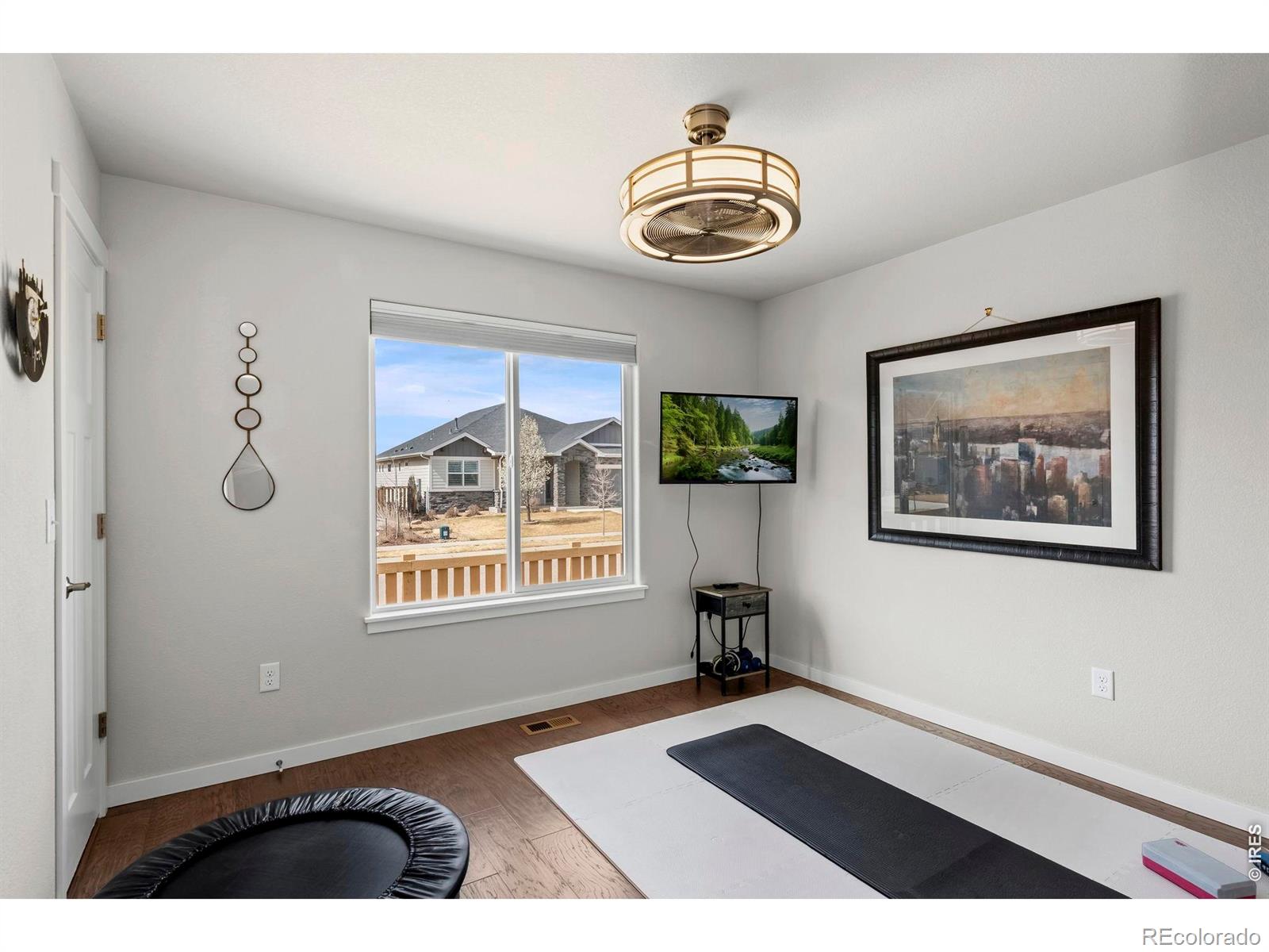 MLS Image #16 for 7102  silver court,timnath, Colorado