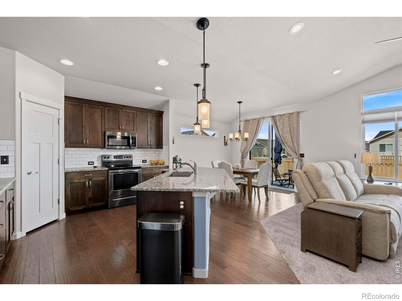 MLS Image #5 for 7102  silver court,timnath, Colorado
