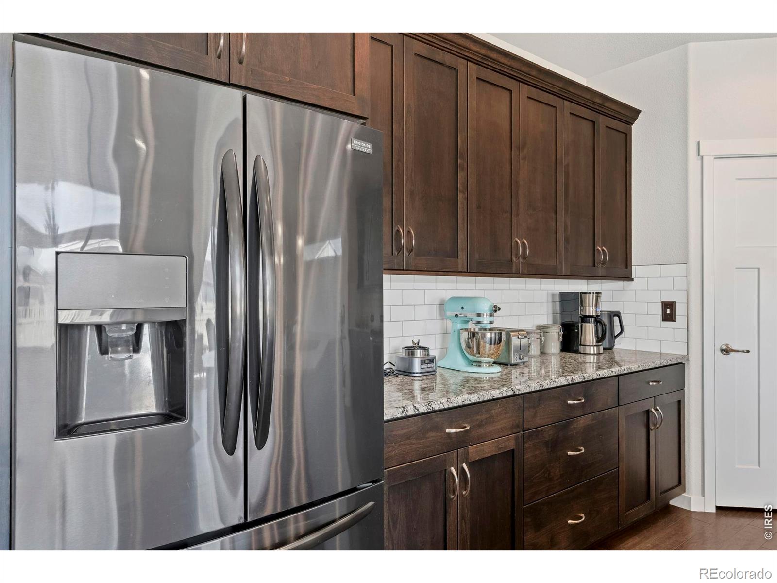 MLS Image #7 for 7102  silver court,timnath, Colorado