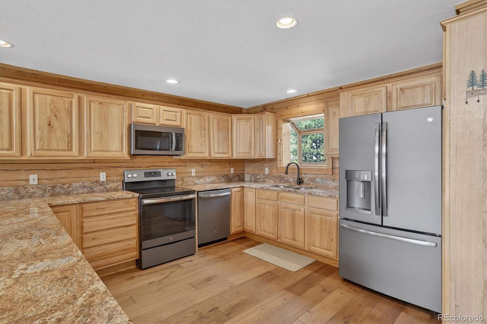 MLS Image #6 for 324  black hawk circle,silverthorne, Colorado