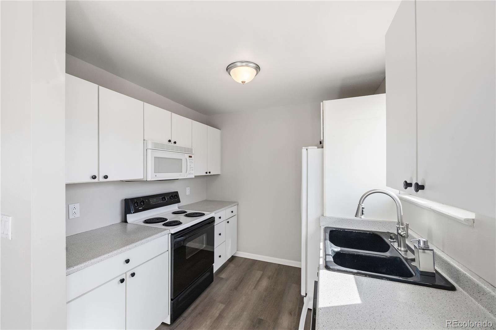 MLS Image #7 for 7903  logan street,denver, Colorado