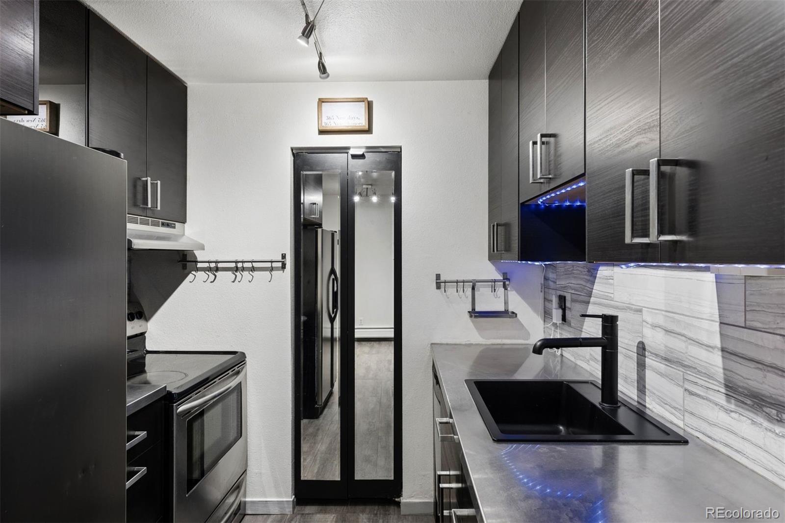 MLS Image #13 for 1300  golden circle,golden, Colorado