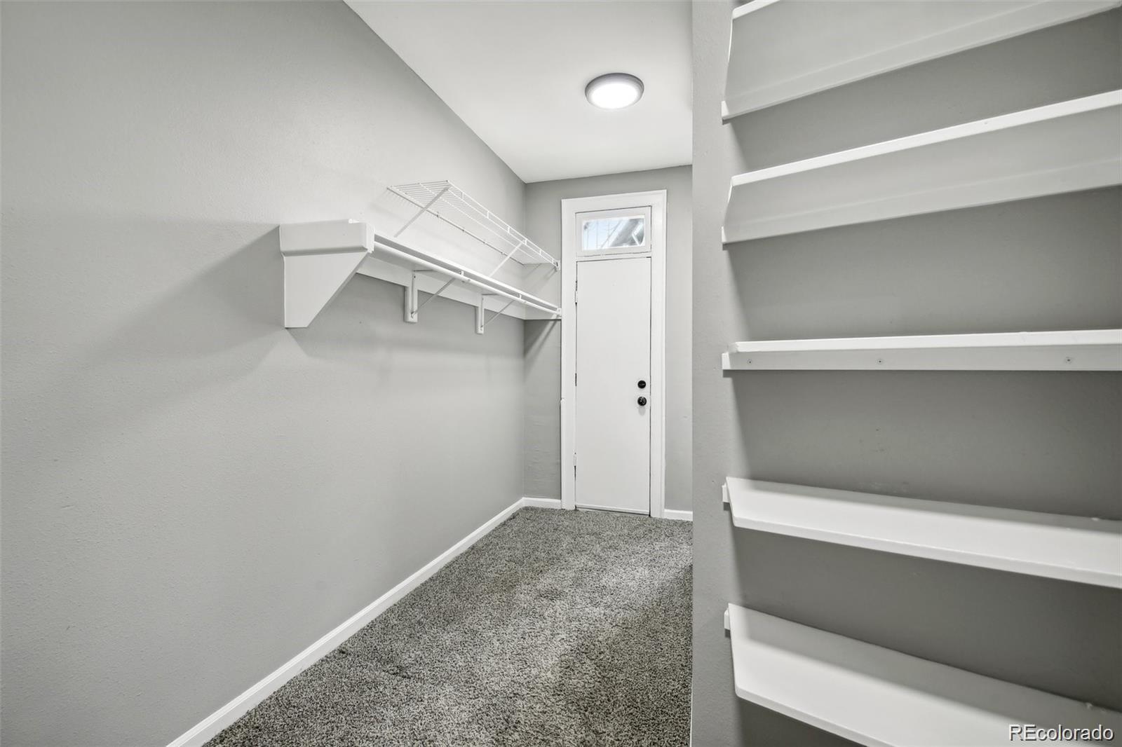 MLS Image #11 for 1376 n pearl street 109,denver, Colorado