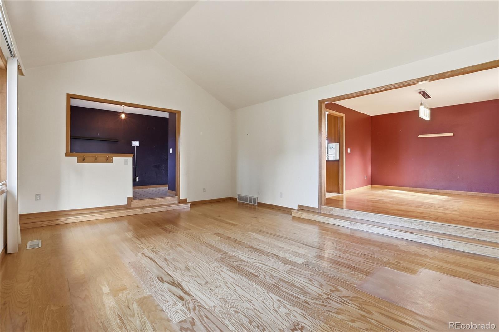 MLS Image #3 for 6309 s monaco court,centennial, Colorado