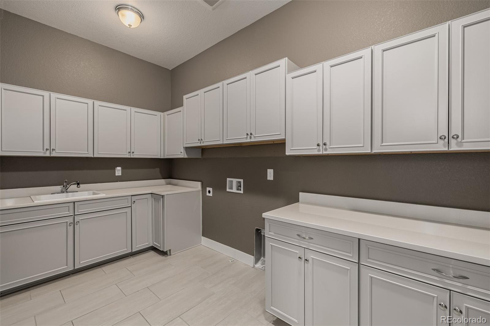 MLS Image #35 for 1182  red iron court,erie, Colorado
