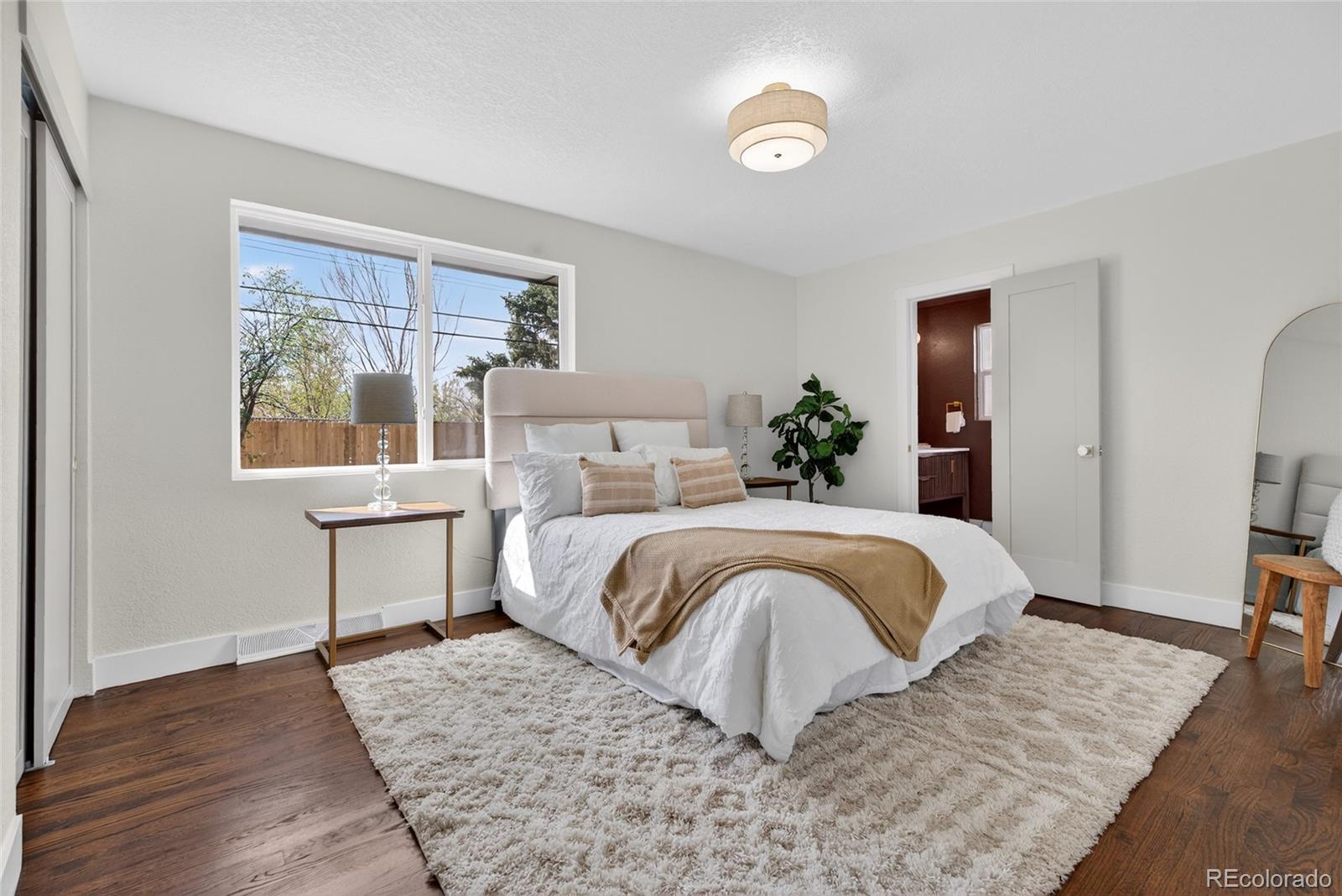 MLS Image #13 for 583 s oneida way,denver, Colorado