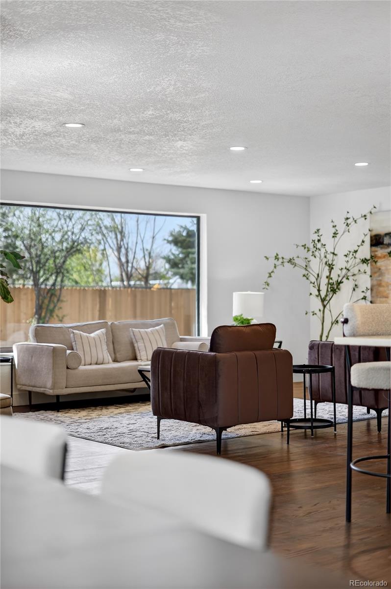MLS Image #9 for 583 s oneida way,denver, Colorado