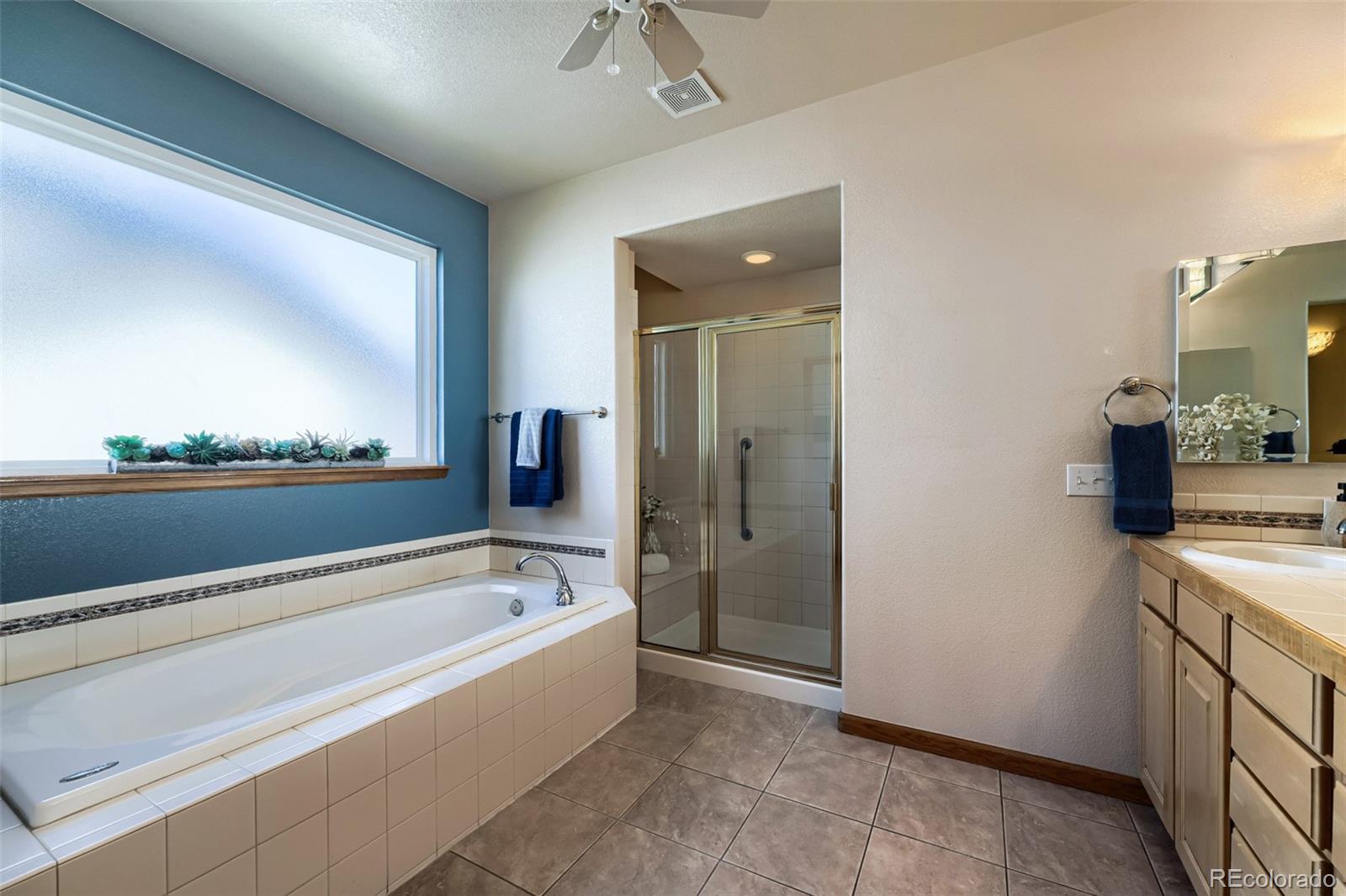 MLS Image #19 for 14765 e aberdeen avenue,centennial, Colorado