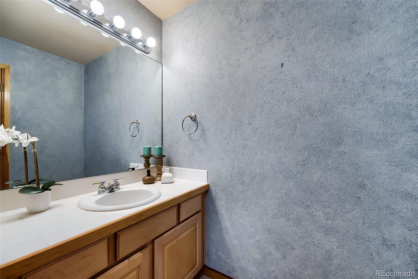 MLS Image #23 for 14765 e aberdeen avenue,centennial, Colorado