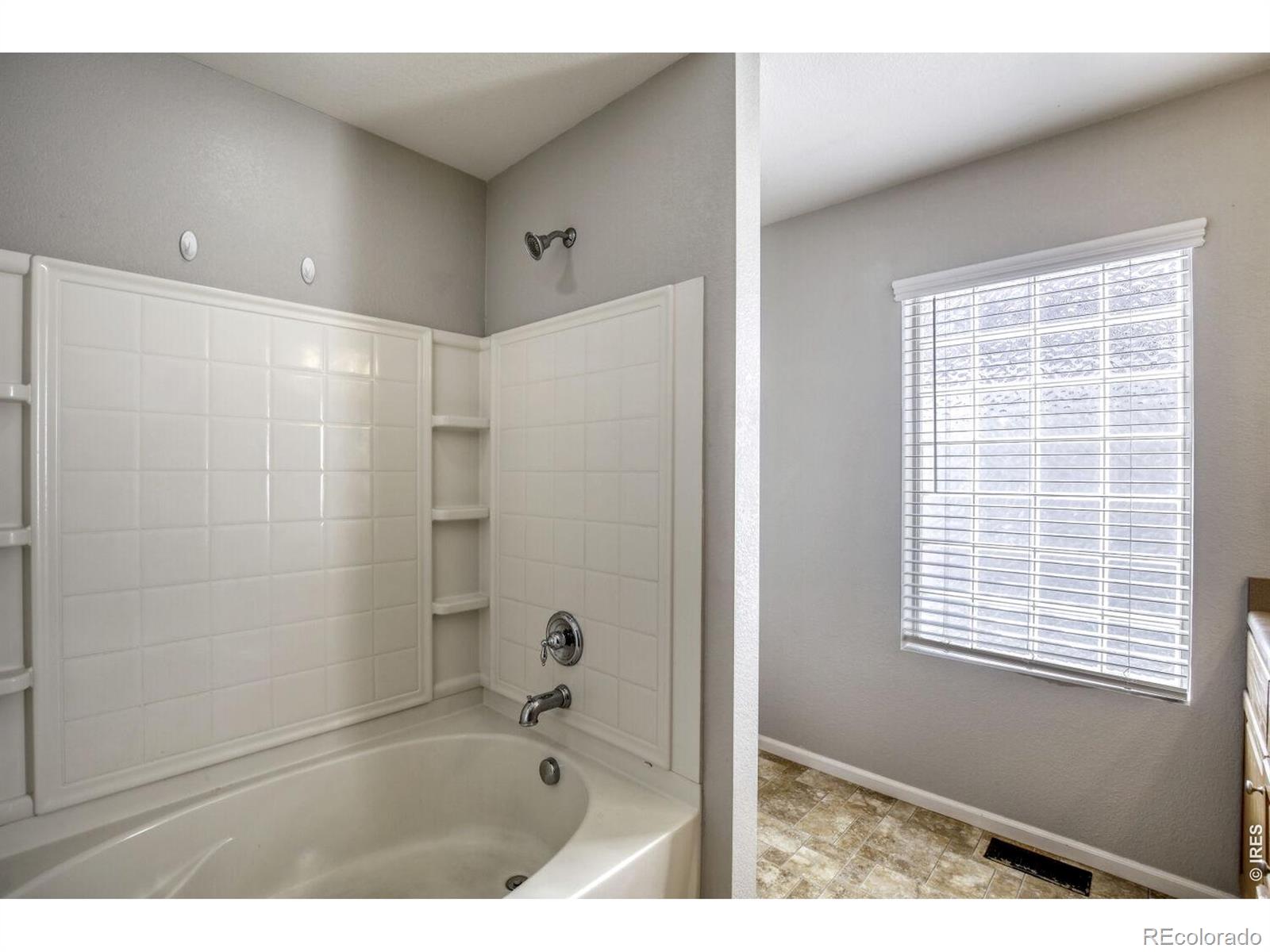 MLS Image #15 for 3907  heatherwood circle,johnstown, Colorado