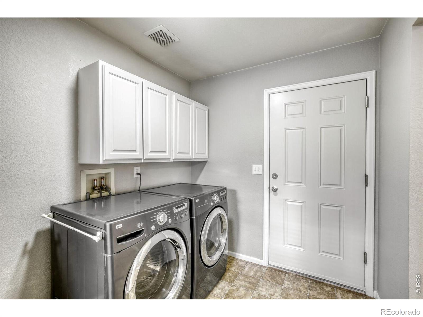 MLS Image #9 for 3907  heatherwood circle,johnstown, Colorado