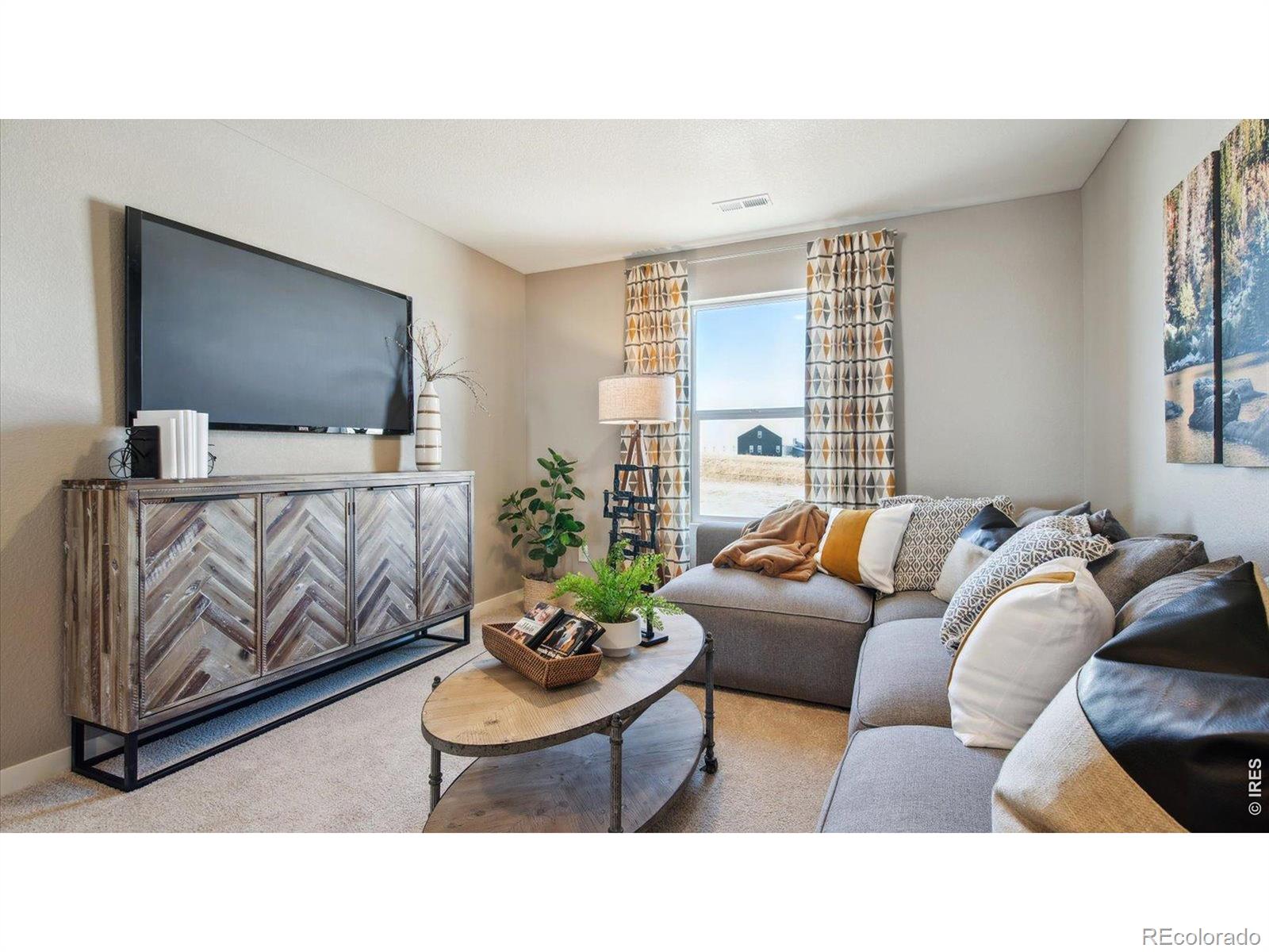 MLS Image #12 for 2320  base street,fort lupton, Colorado